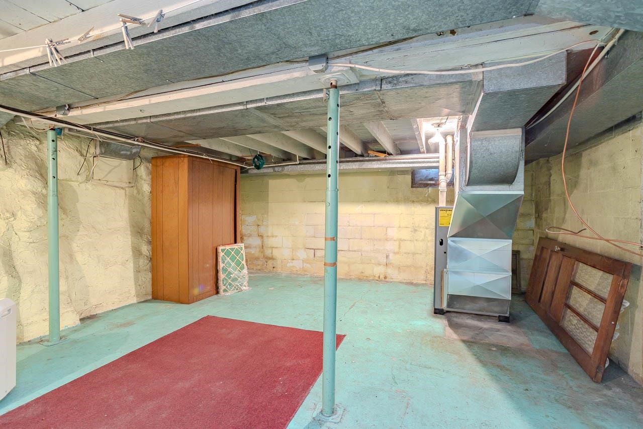 300 Cottage Street Property Photo 40
