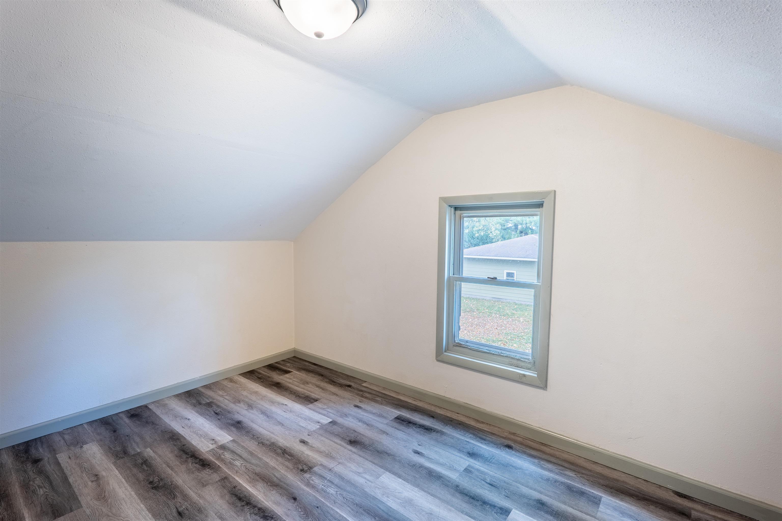 601 Chellis Street Property Photo 25