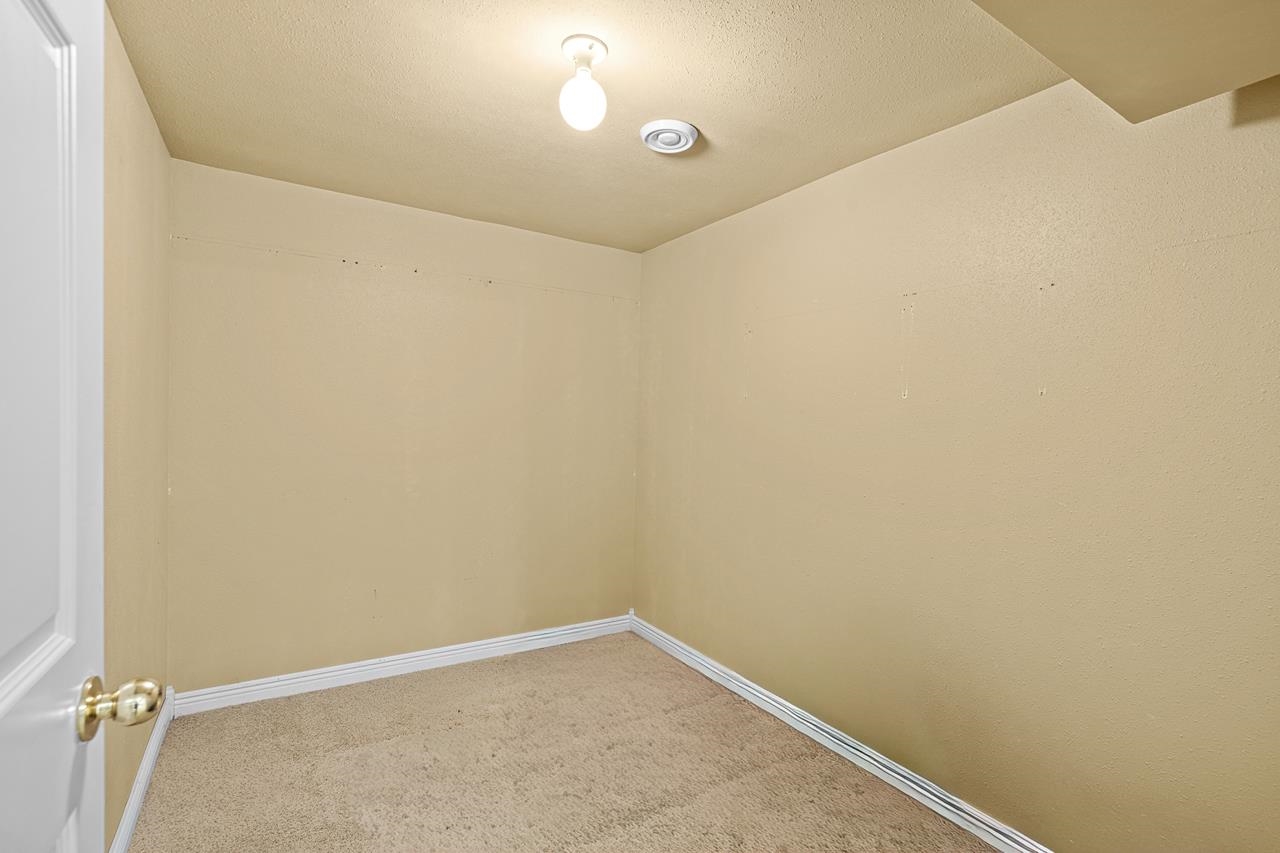 1418 W Grand Avenue Property Photo 48