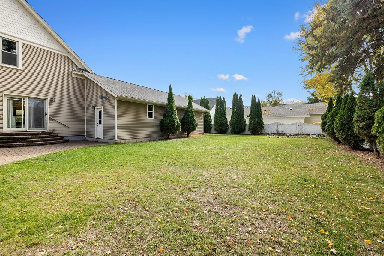 1418 W Grand Avenue Property Photo 54