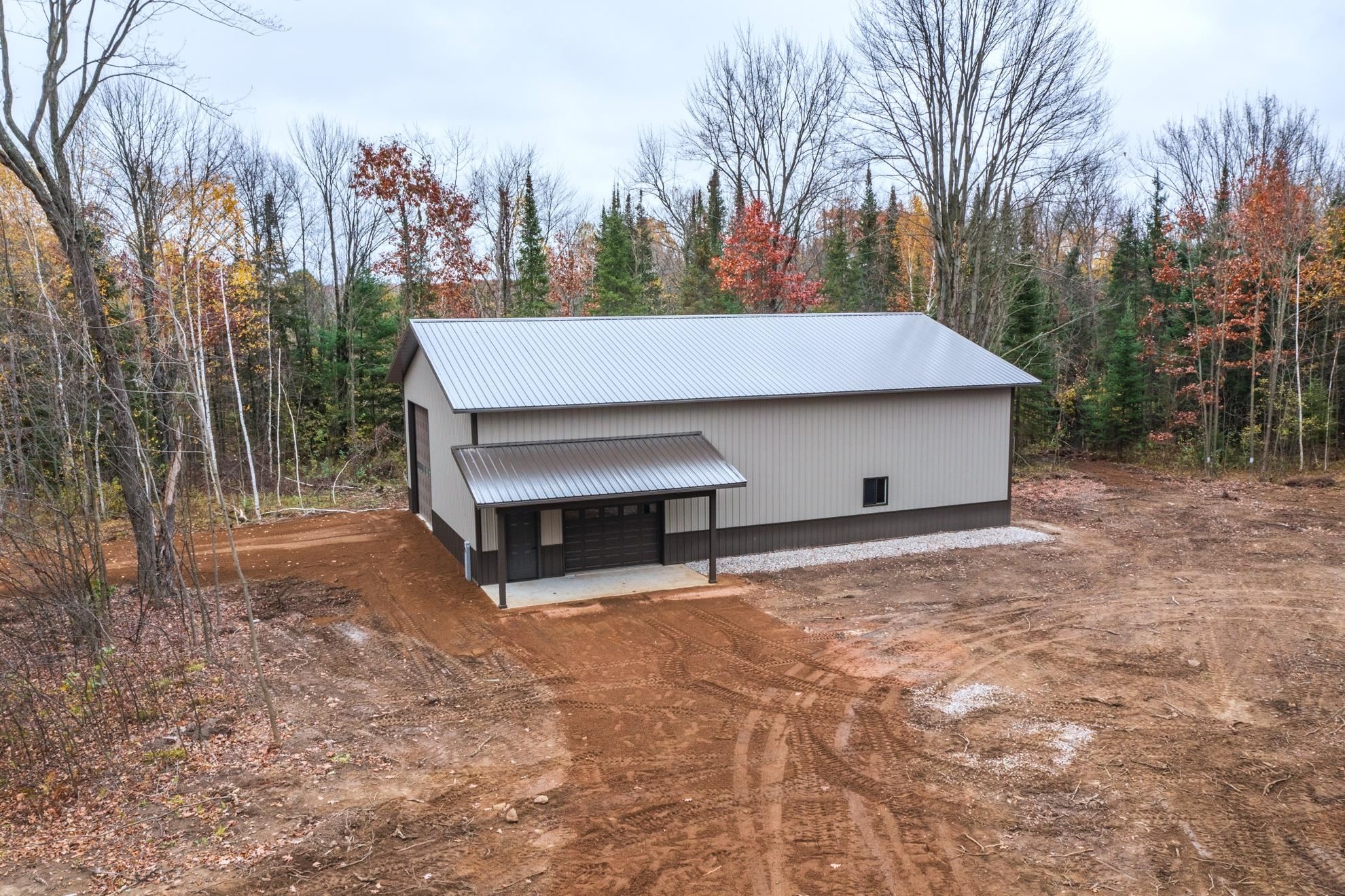 2295 Forest Road Property Photo 2