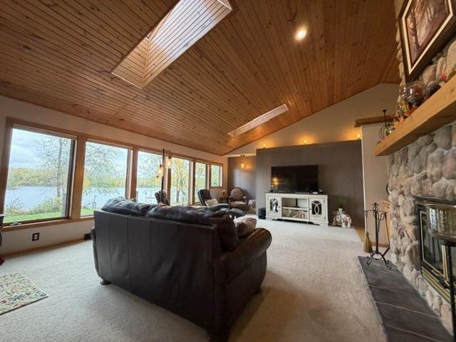 1493 Bayshore Drive Property Photo 7