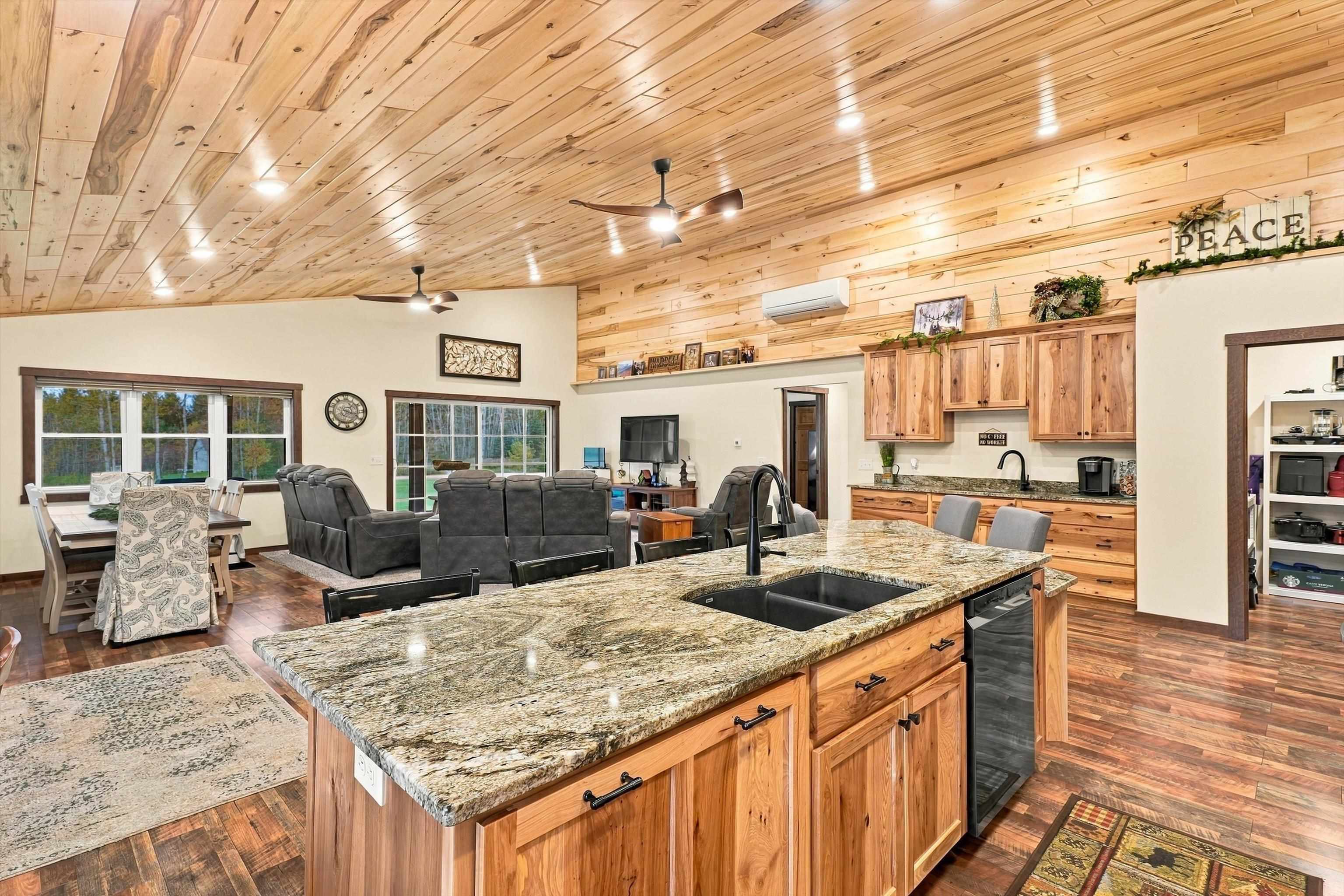 127231 Ridgeway Drive Property Photo 9