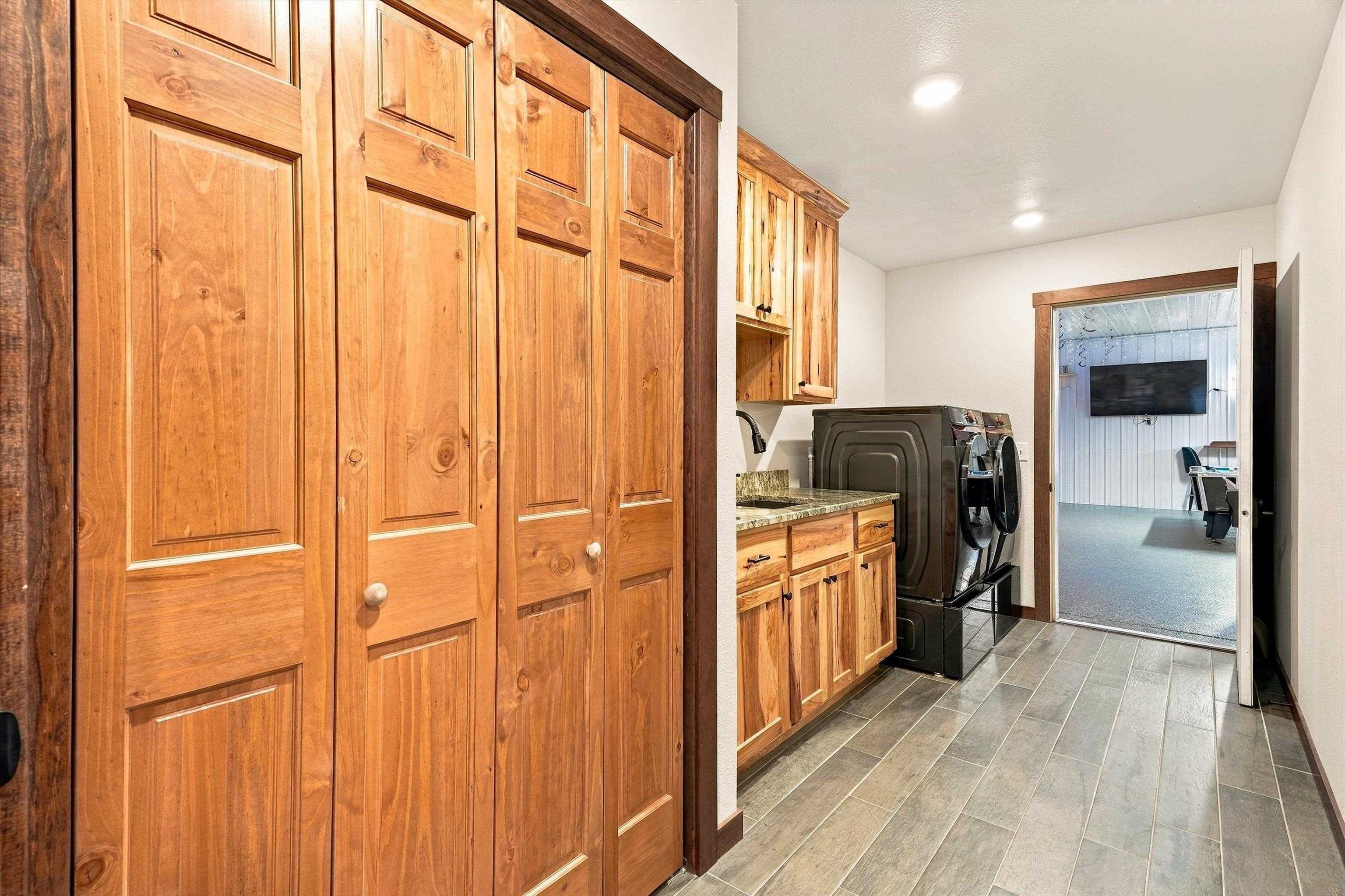 127231 Ridgeway Drive Property Photo 32