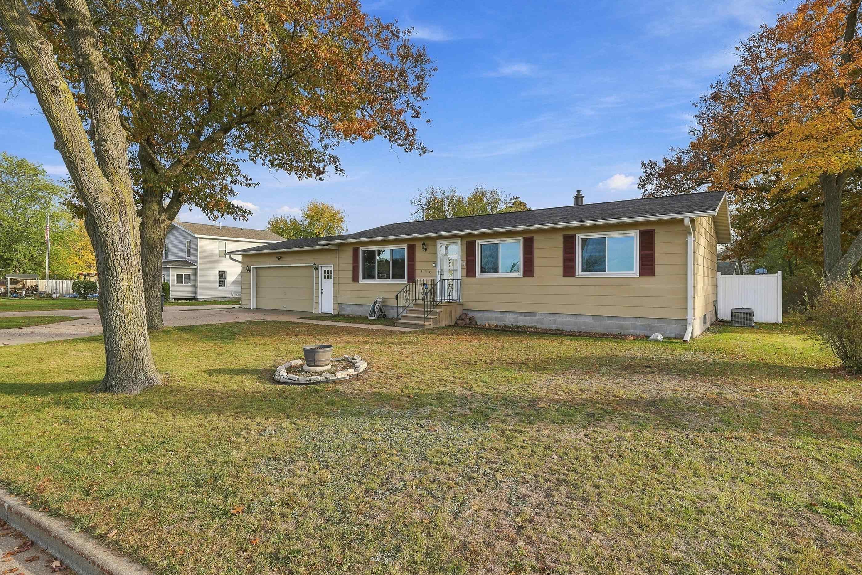 430 DALY AVENUE Property Photo 1
