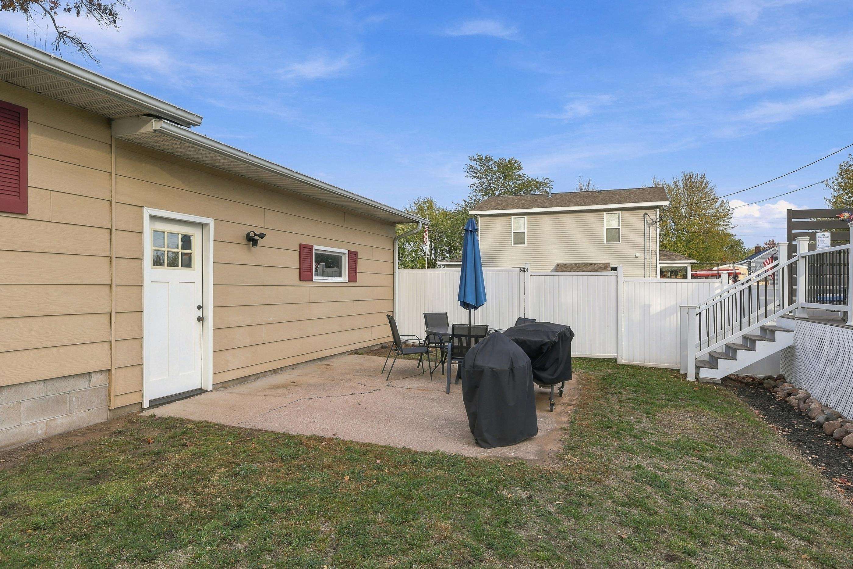 430 Daly Avenue Property Photo 38