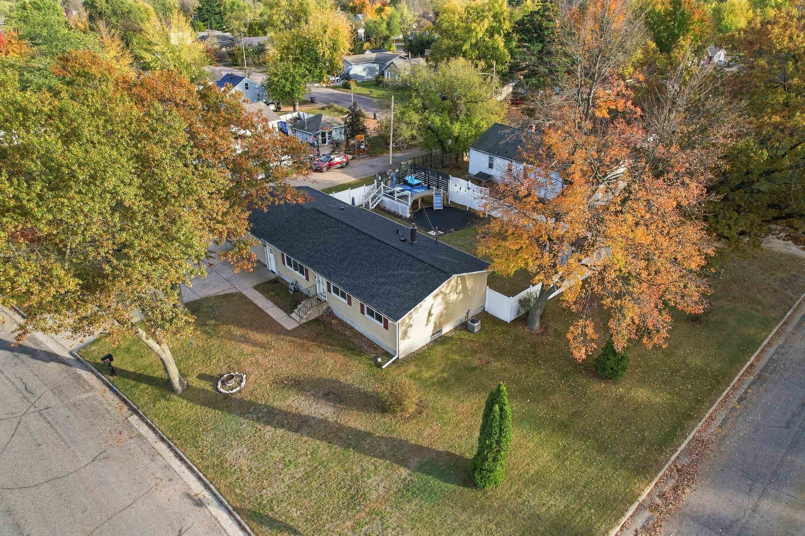 430 Daly Avenue Property Photo 40