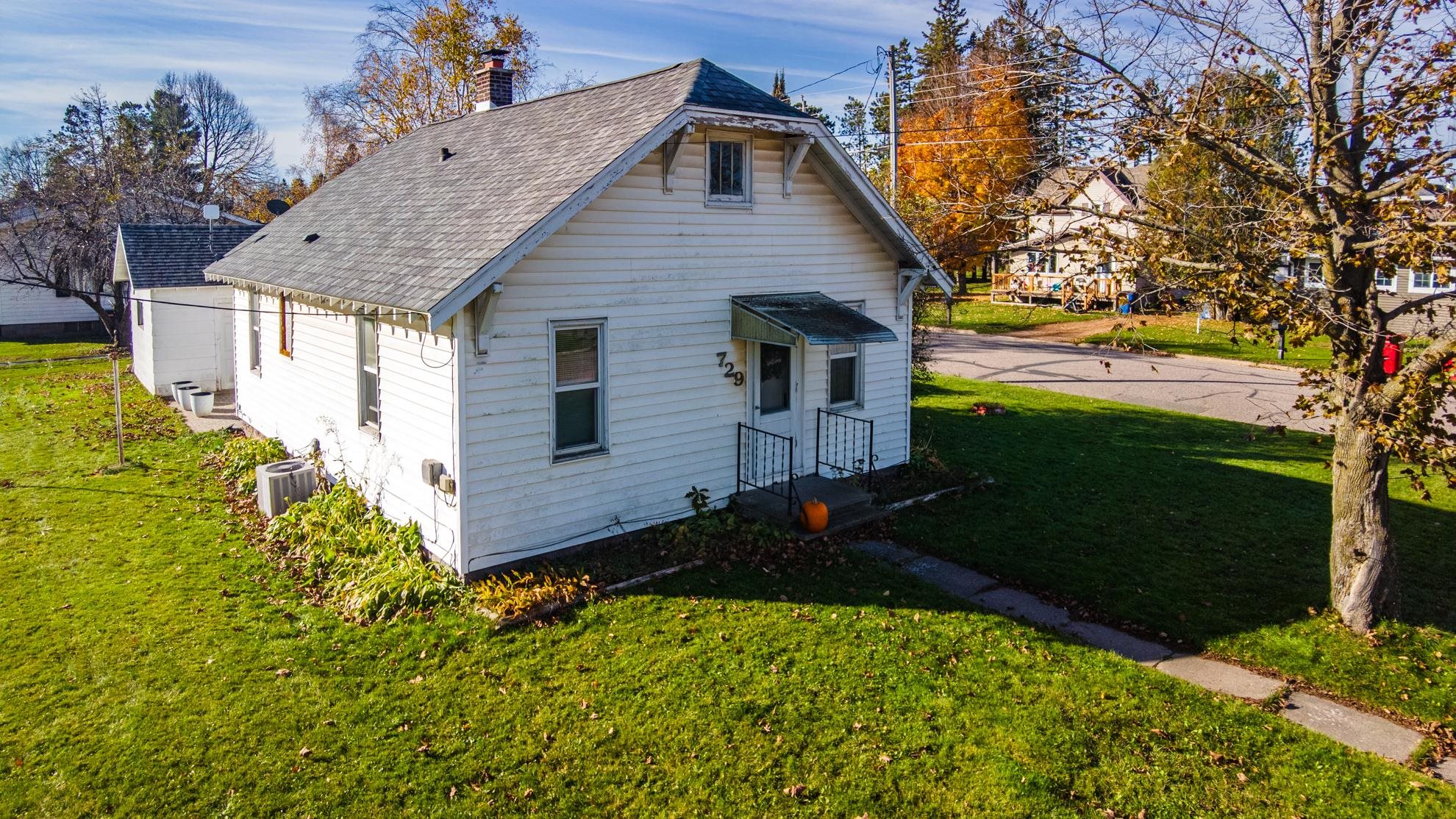 729 Cherry Street Property Photo 34
