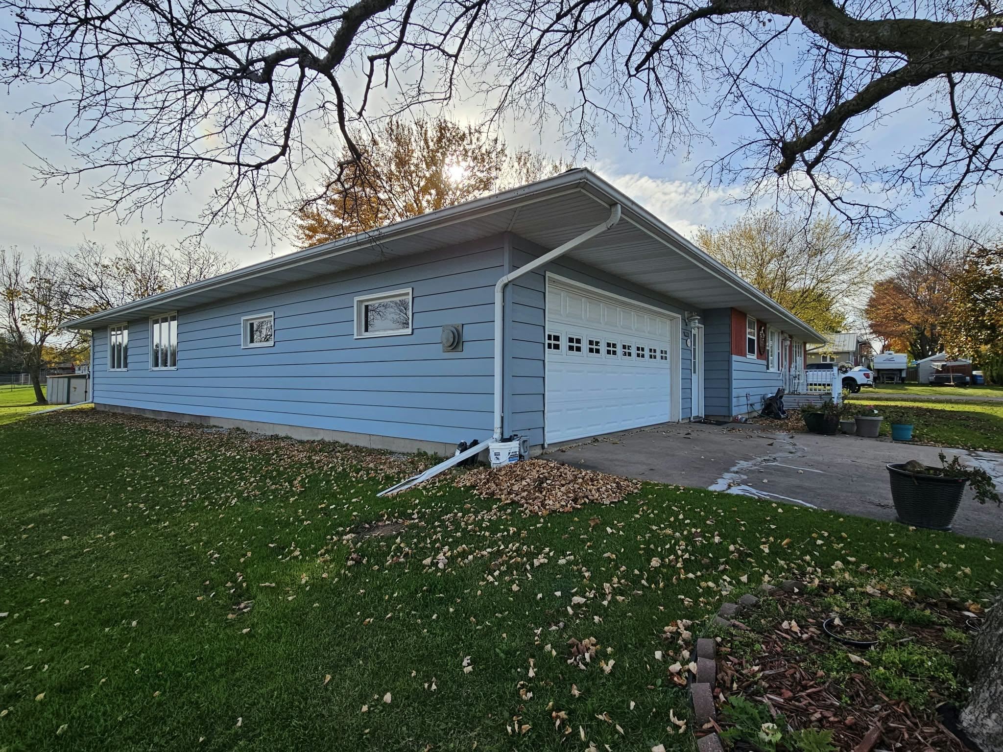 908 W 14th Street Property Photo 19