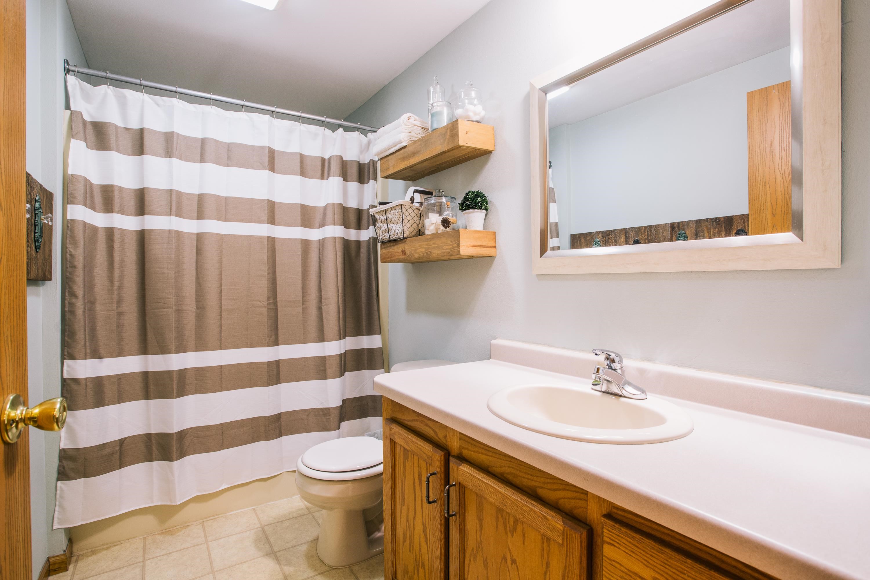 1004 Steven Avenue Property Photo 18