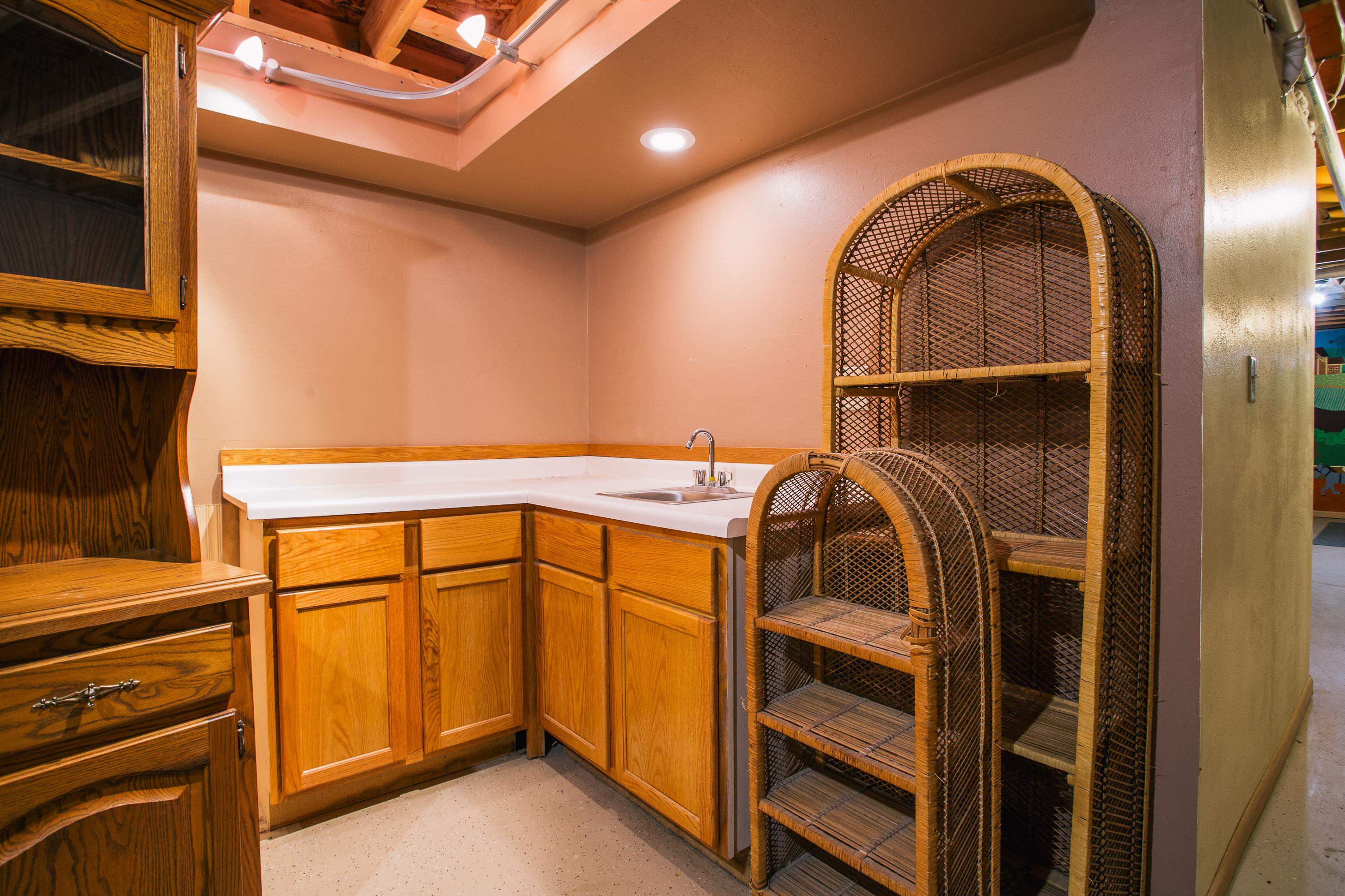 1004 Steven Avenue Property Photo 24