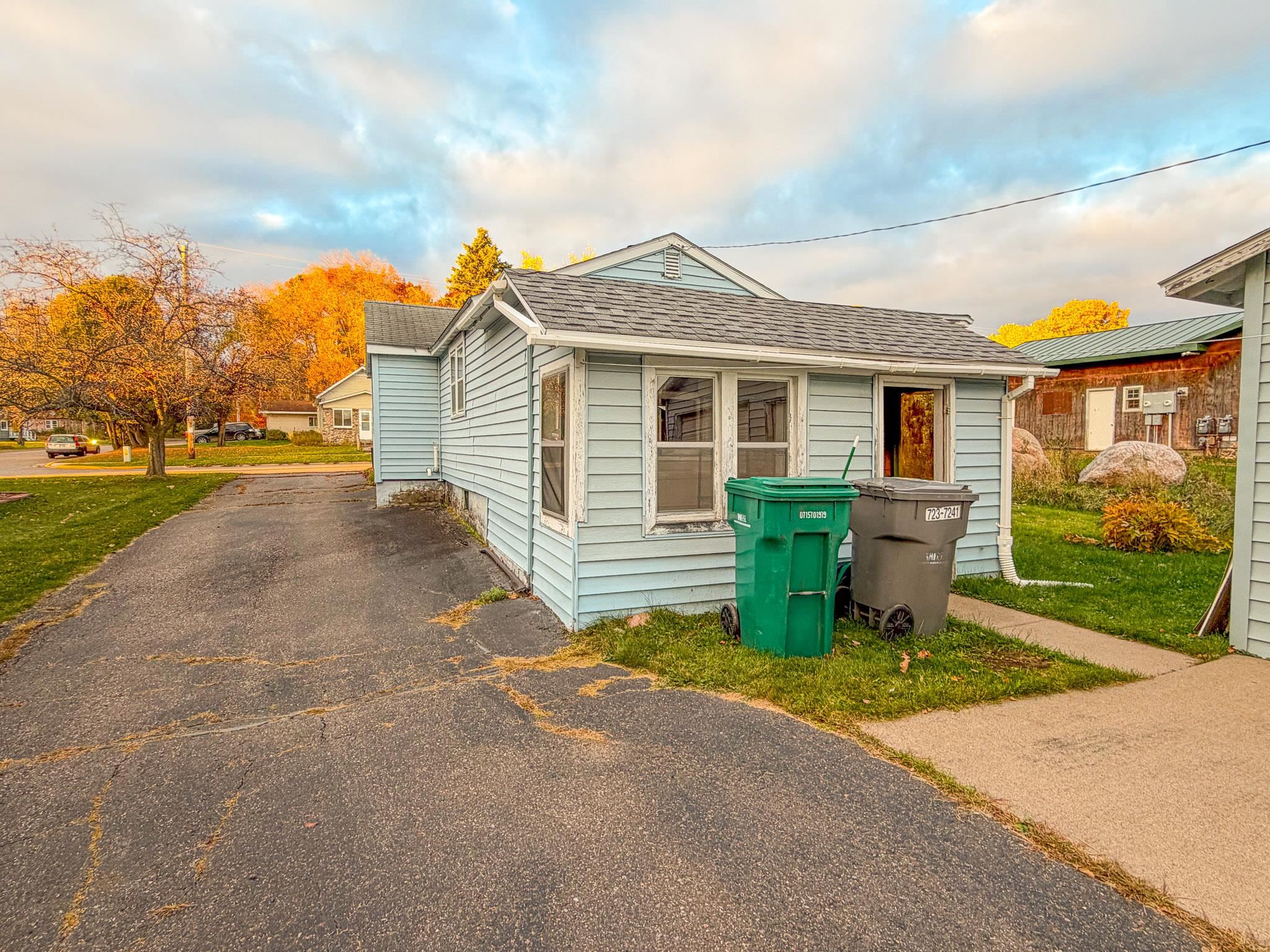 791 Flambeau Avenue Property Photo 6