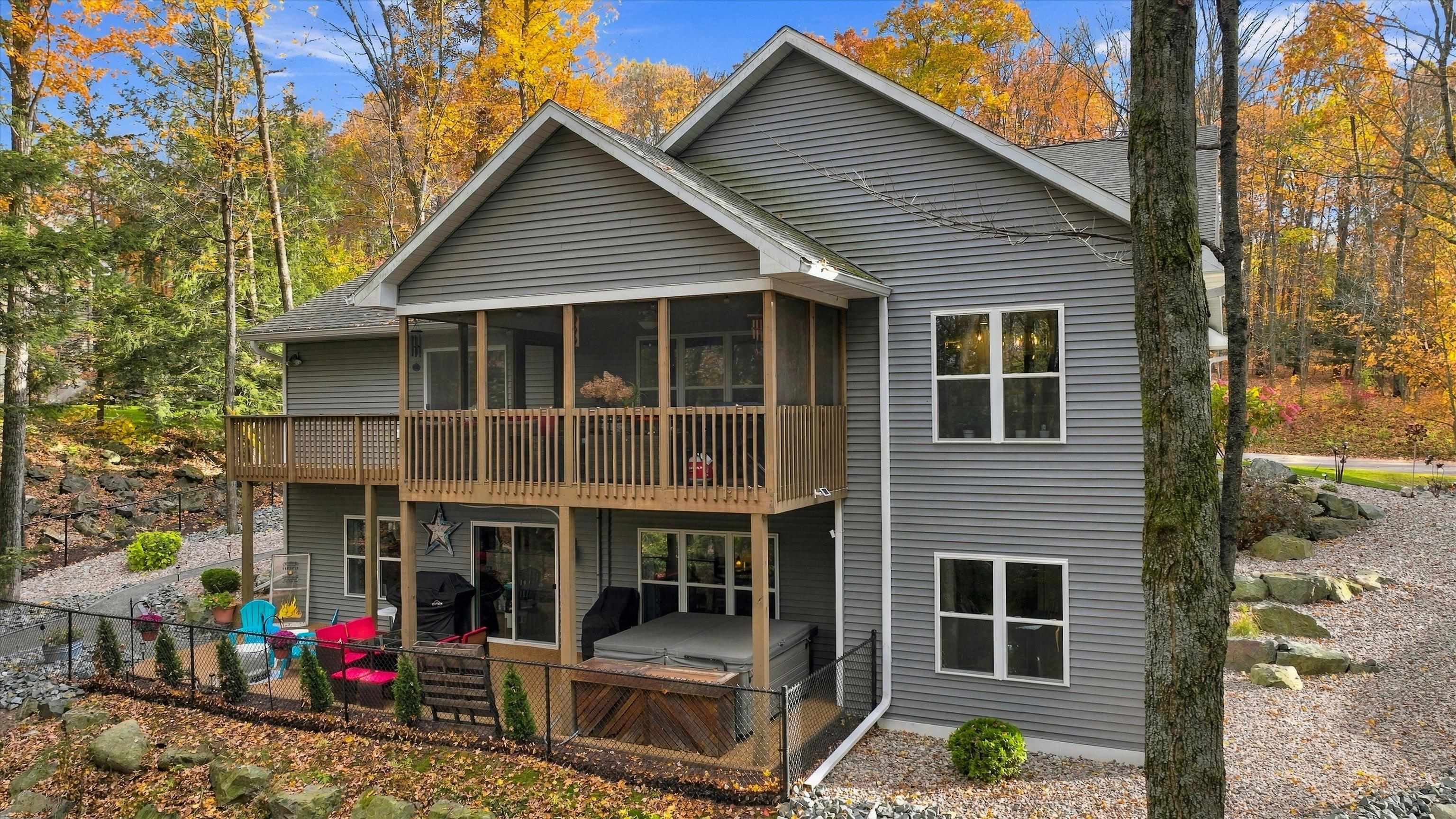 1816 Maple Hill Road Property Photo 3