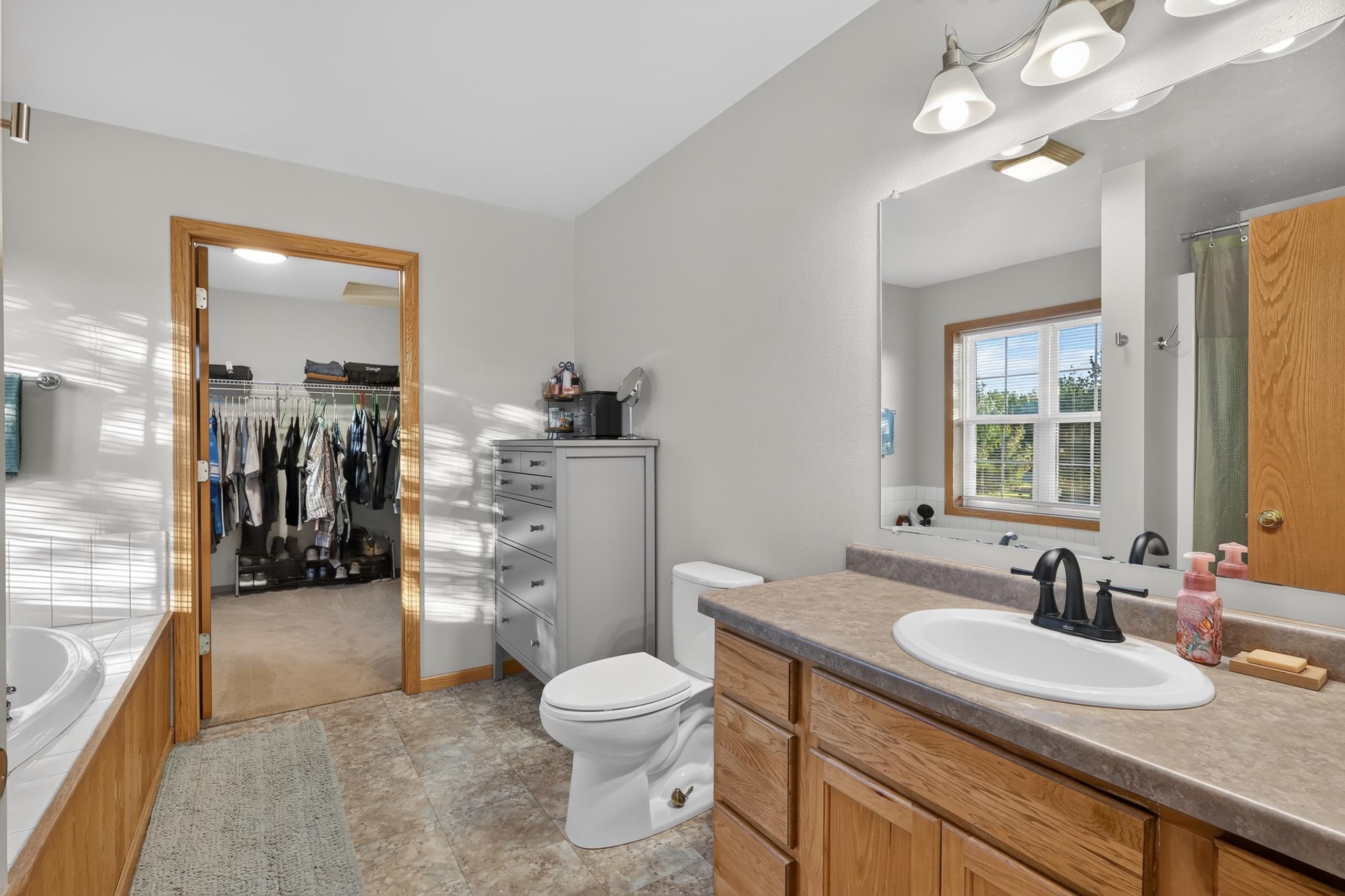 5030 Prairie View Drive Property Photo 38