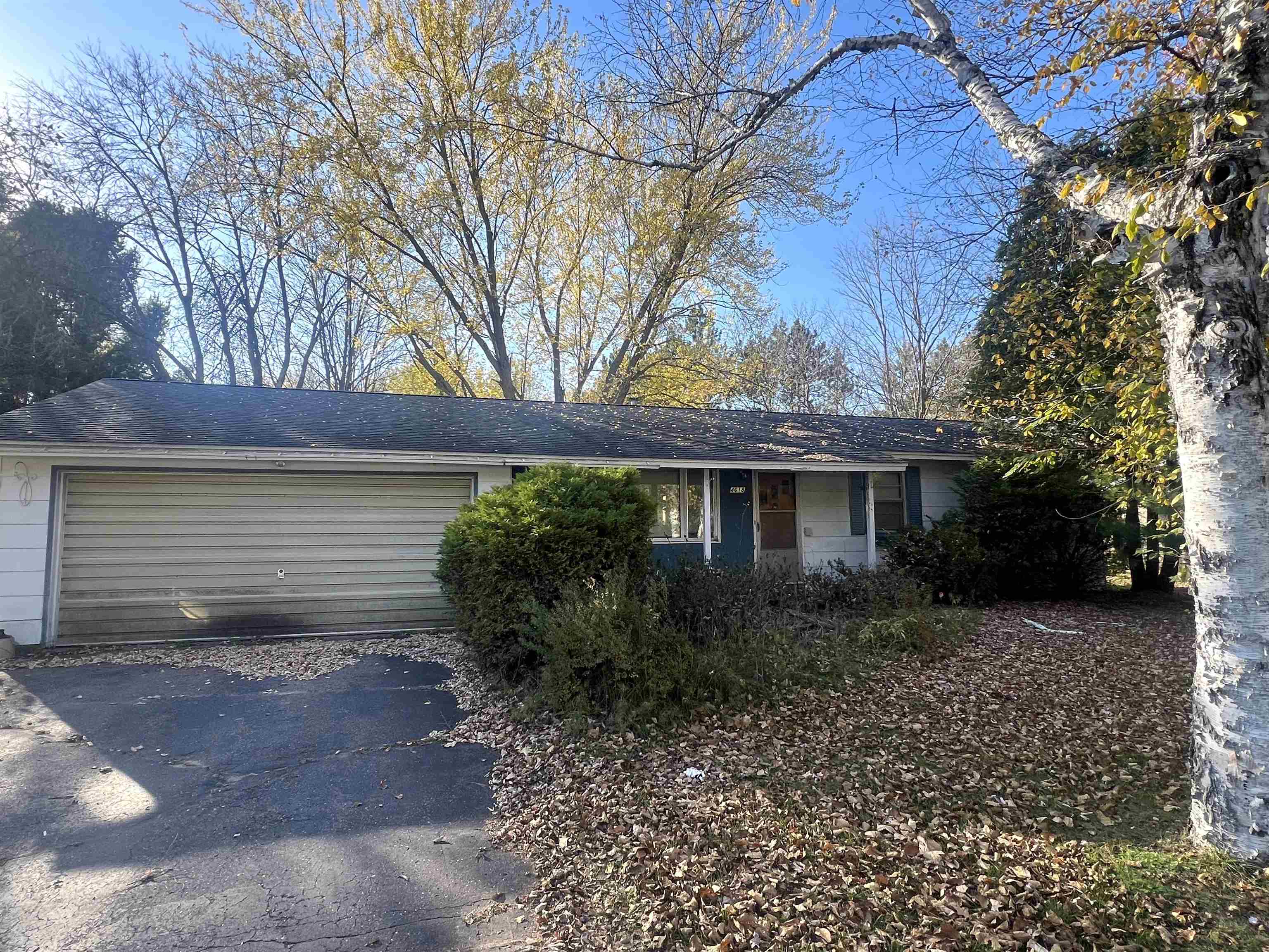 4618 Fuller Street Property Photo 1