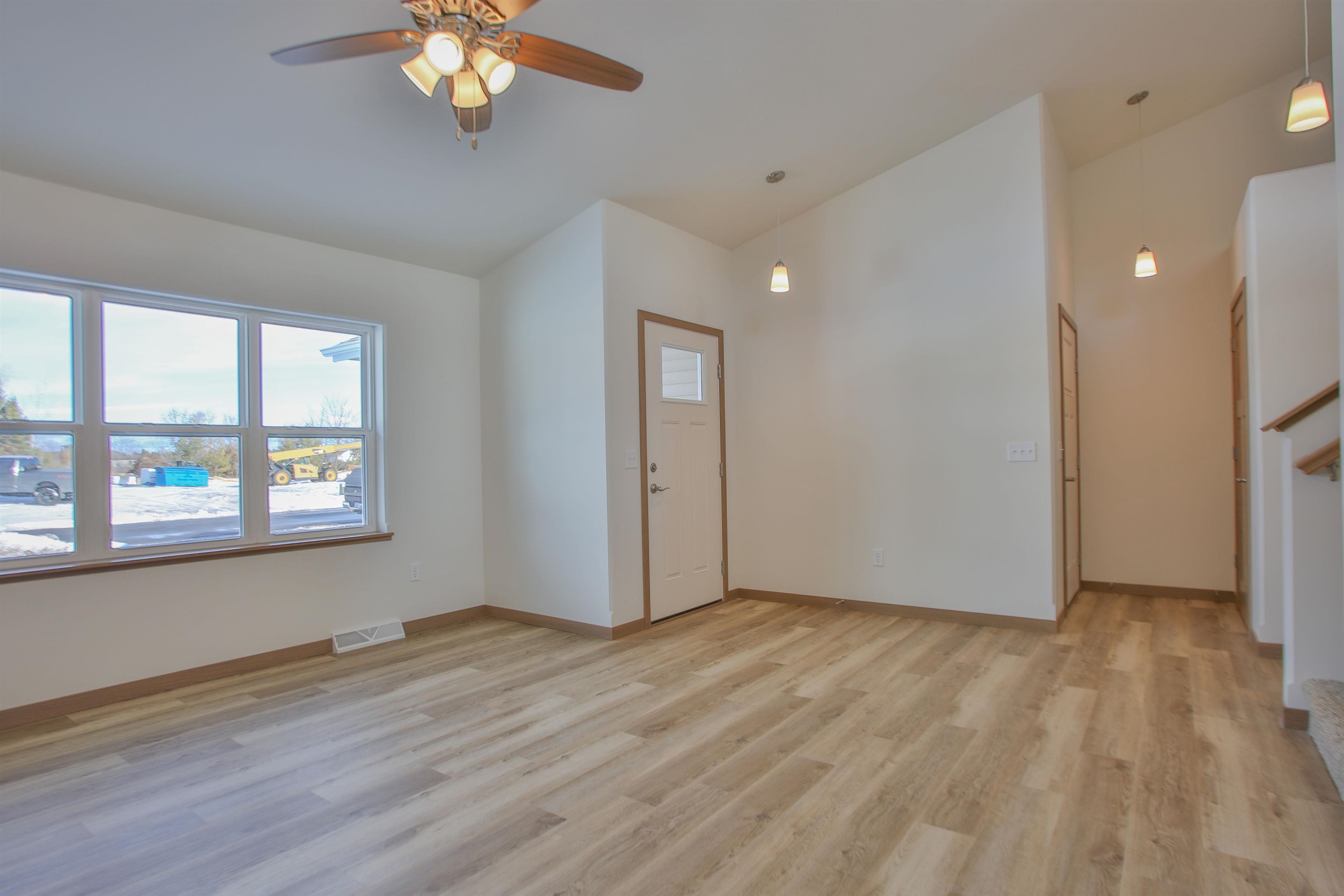 345 Cedar Haven Trail Property Photo 5