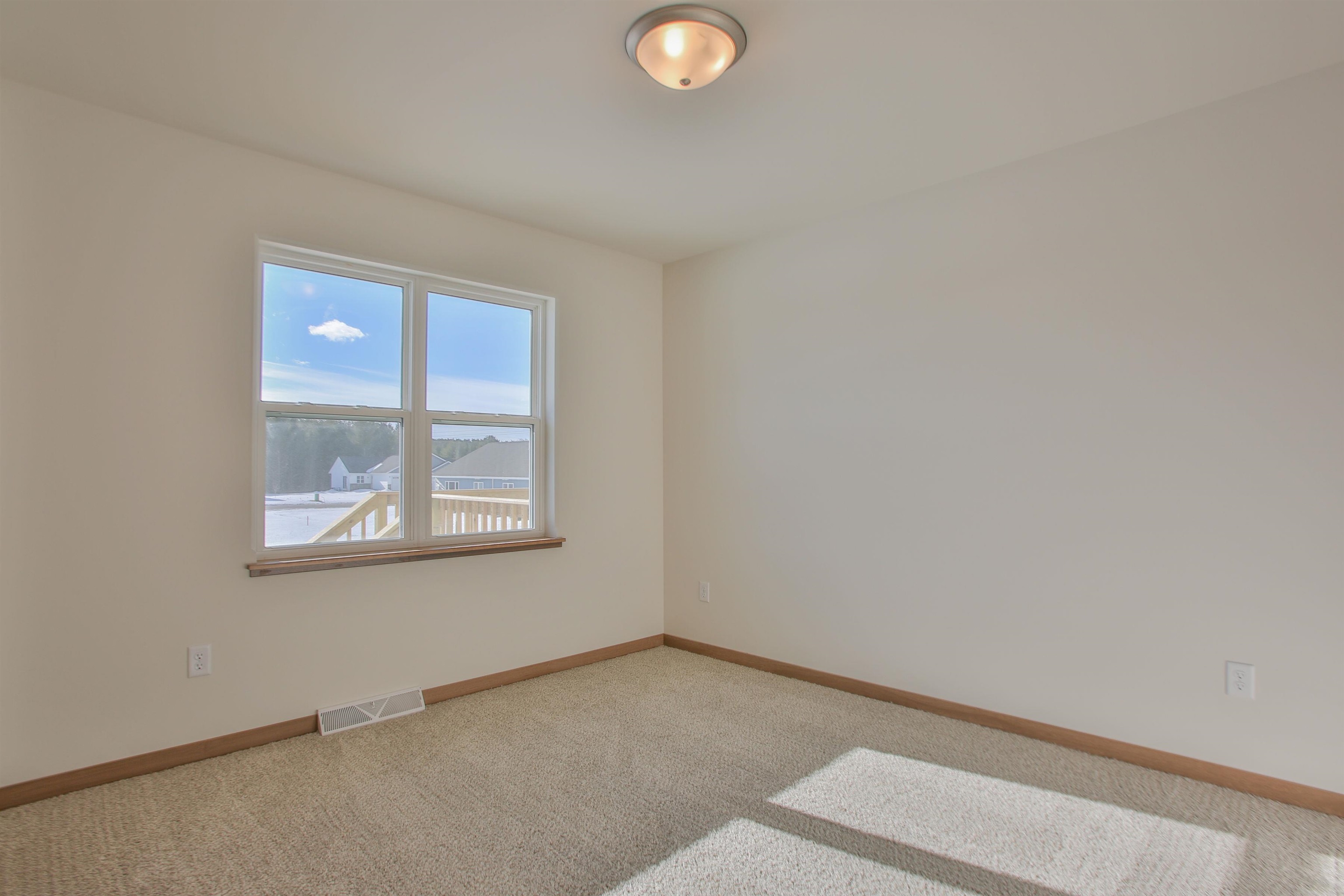 345 Cedar Haven Trail Property Photo 12