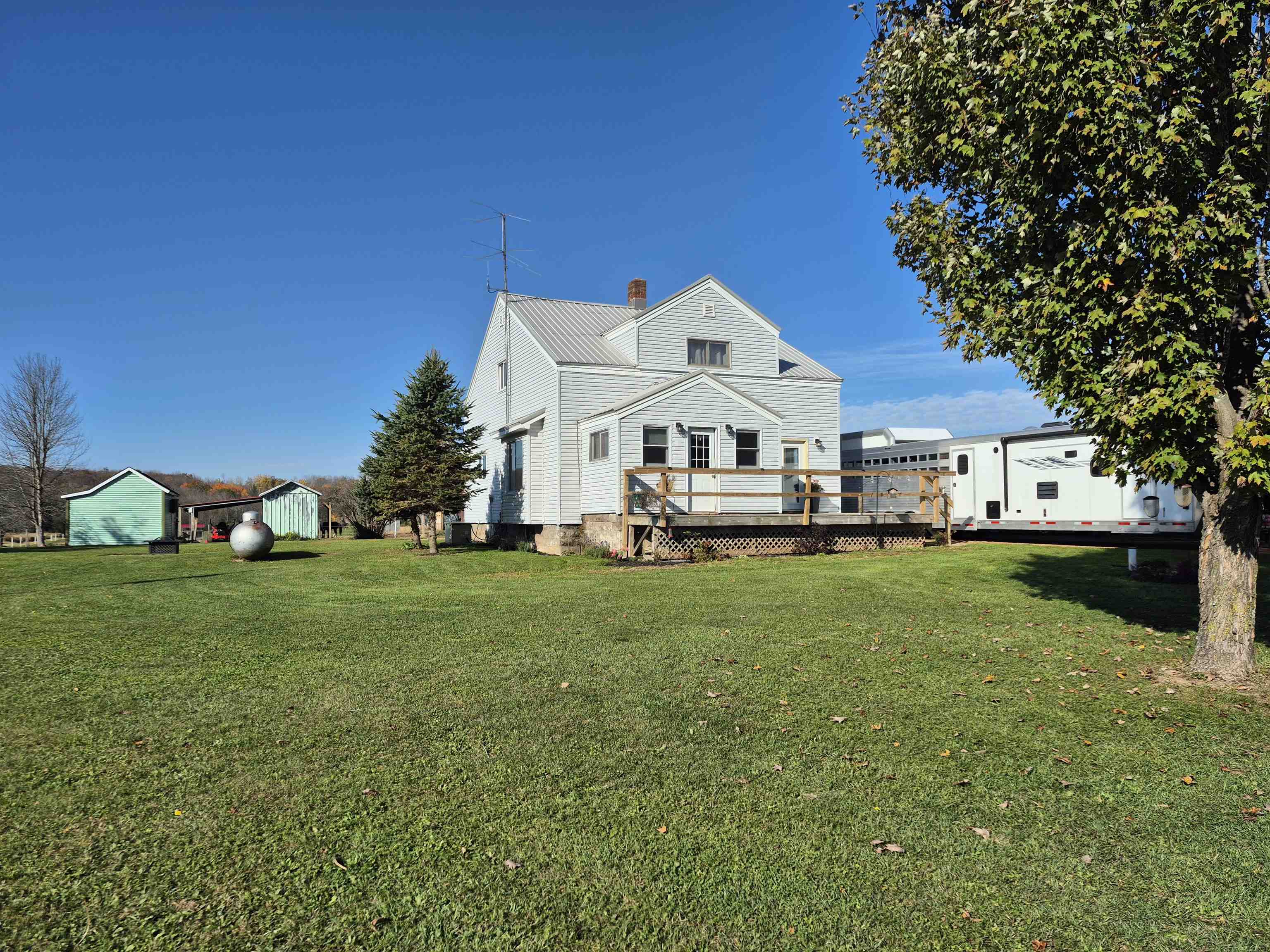 N4561 Hirt Lane Property Photo 1