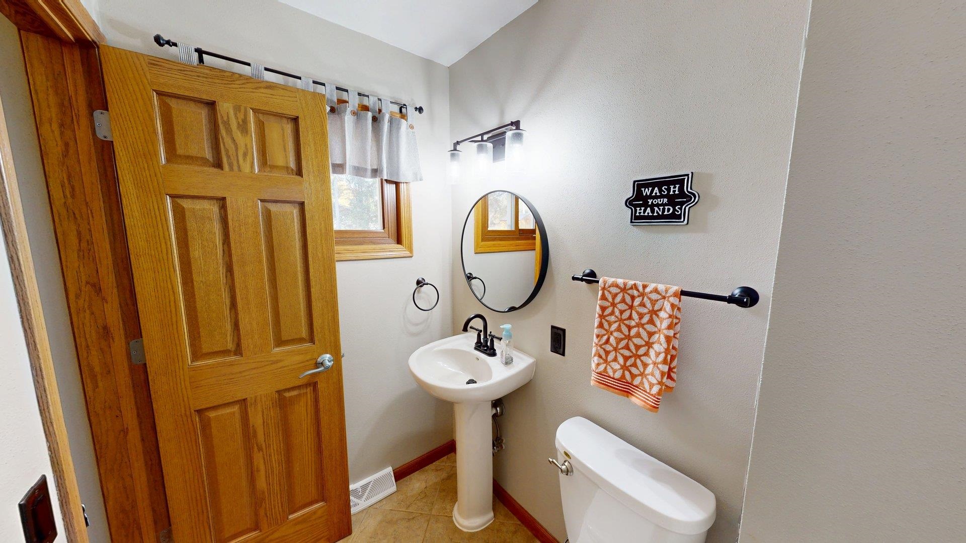 717 S Sycamore Avenue Property Photo 14