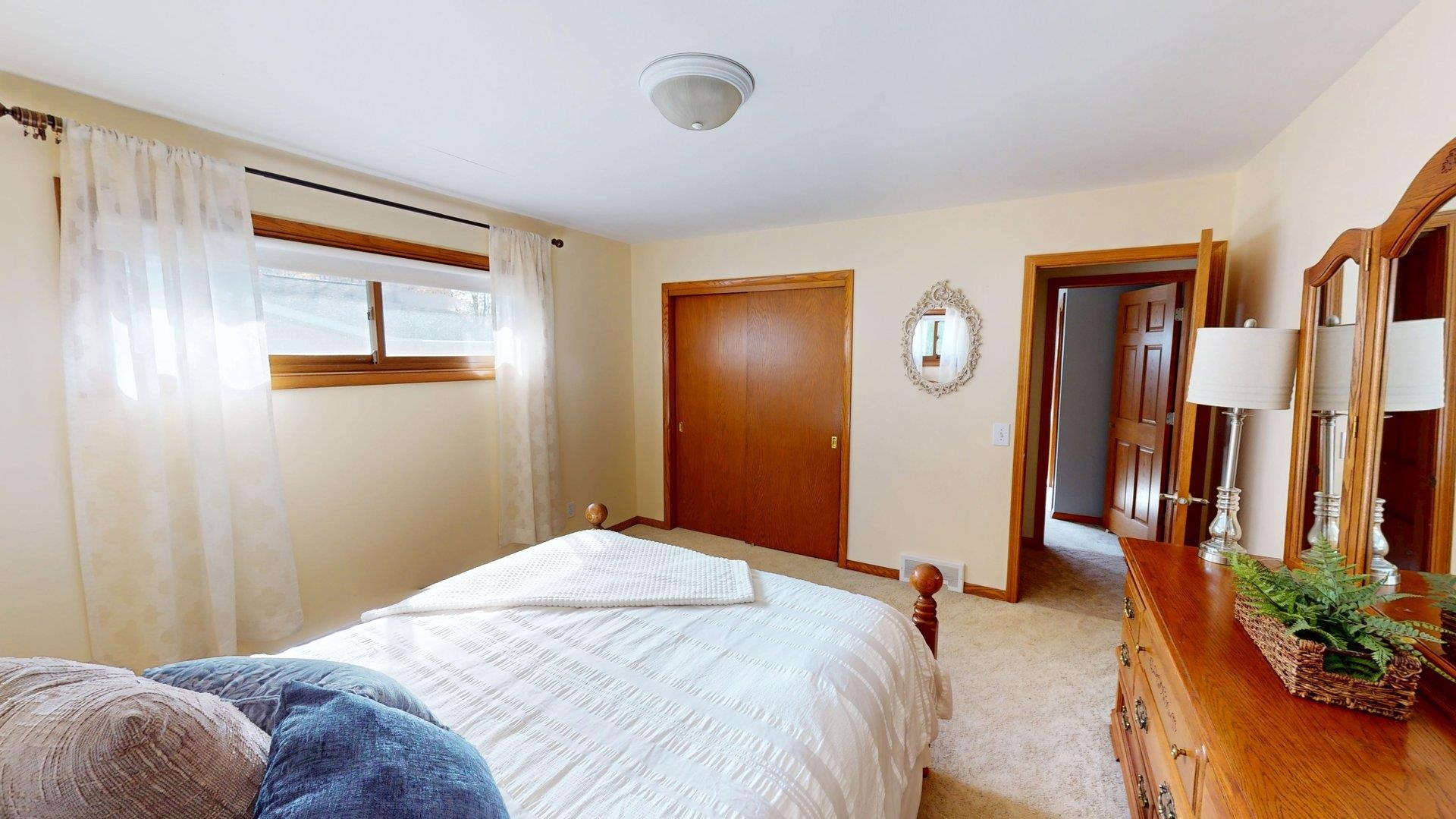 717 S Sycamore Avenue Property Photo 19