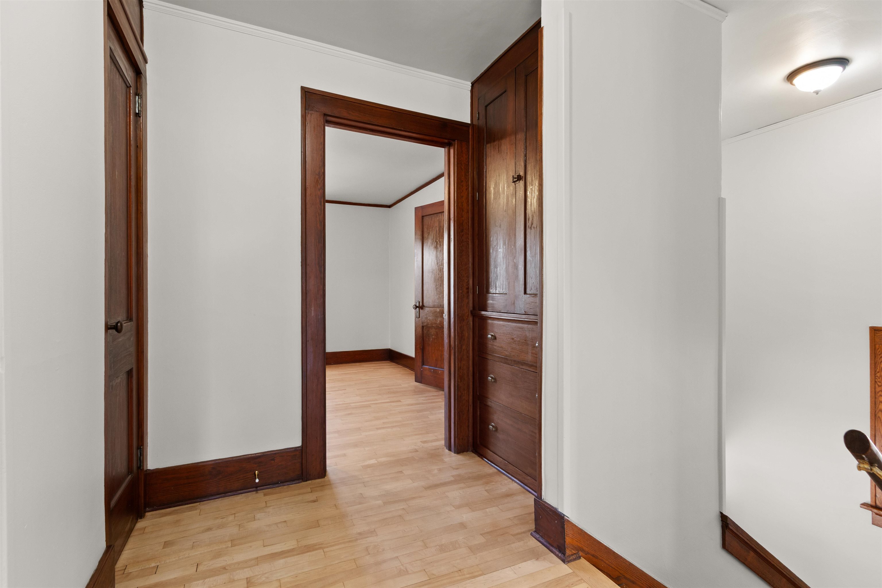 1513 Division Street Property Photo 23