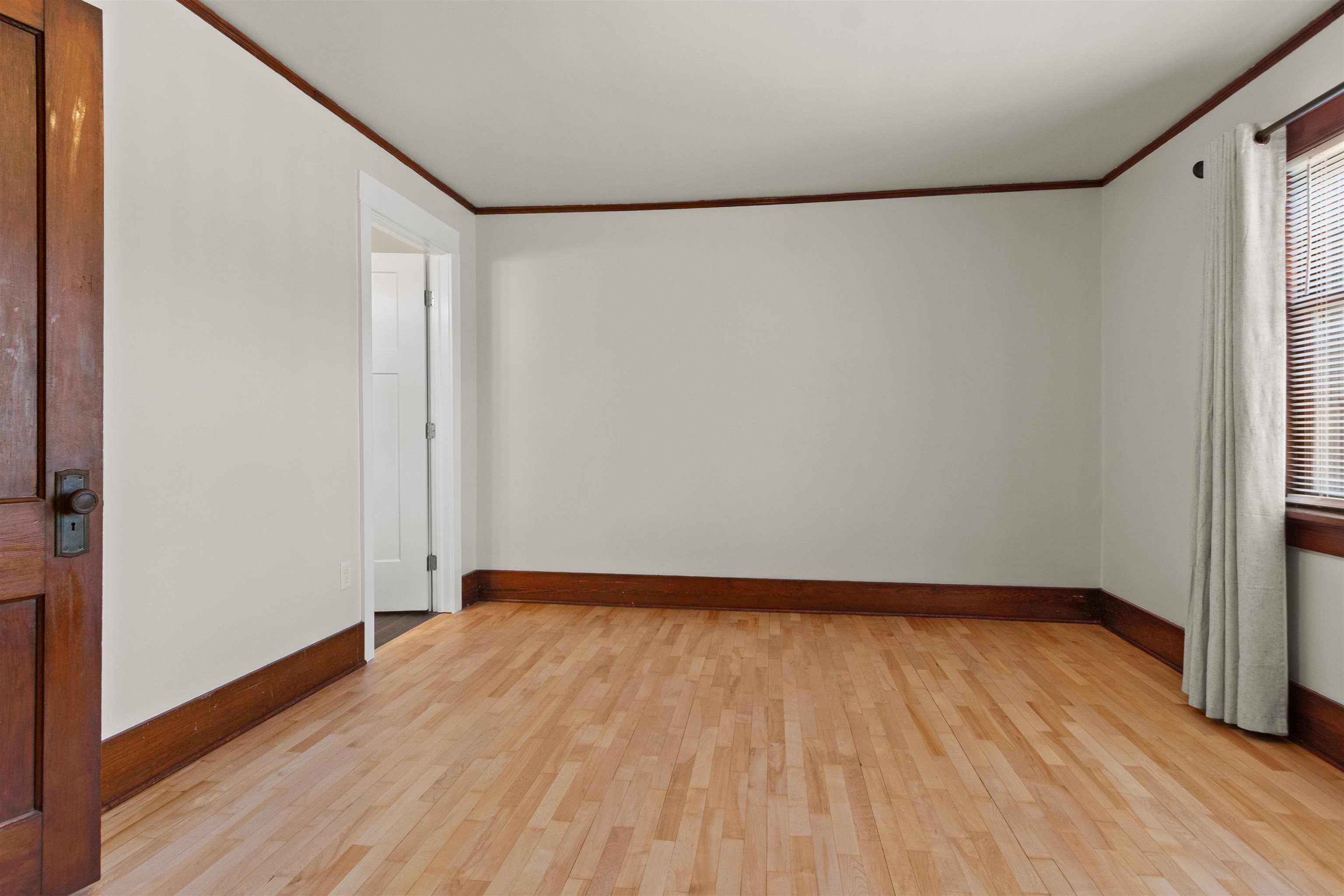 1513 Division Street Property Photo 25