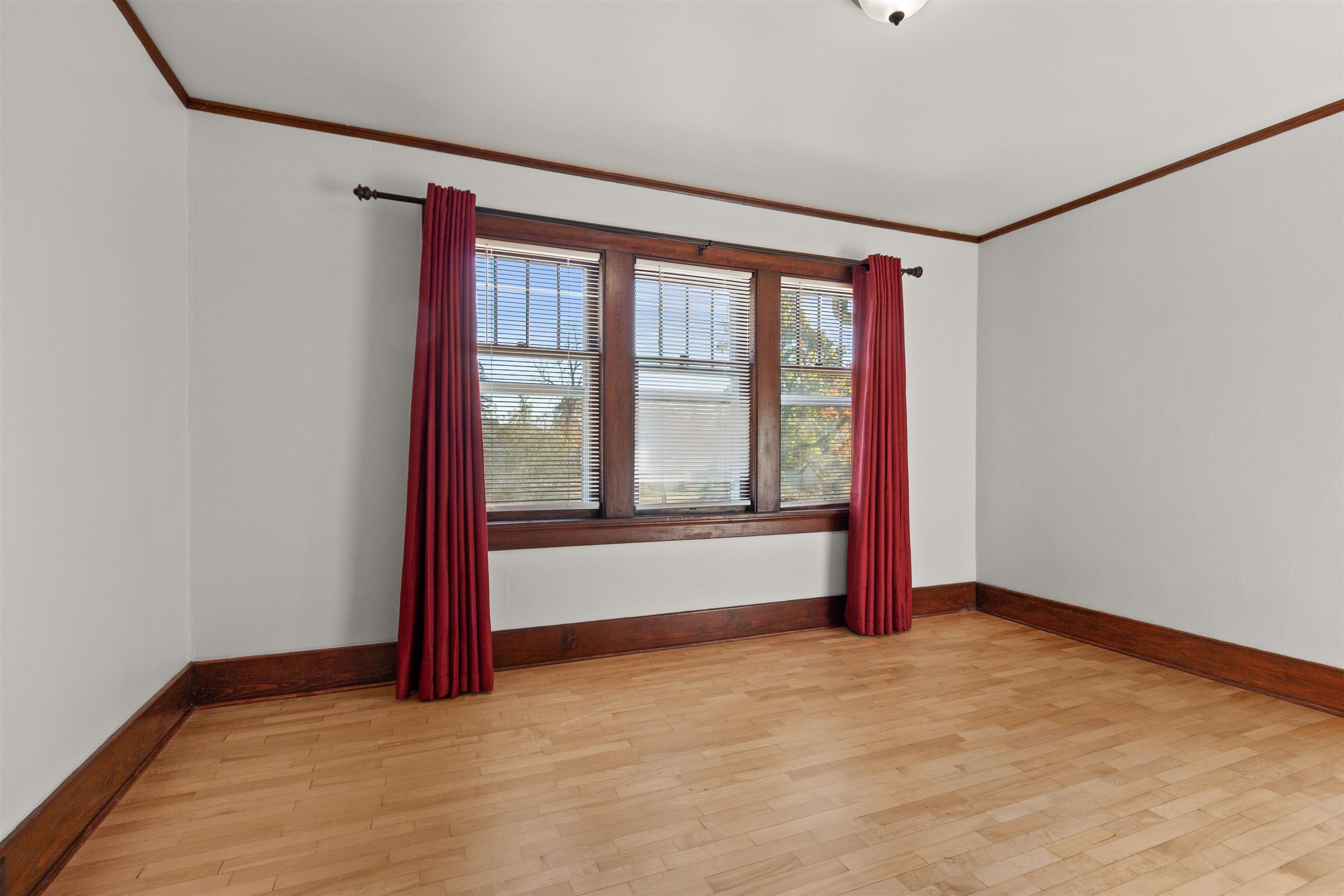 1513 Division Street Property Photo 28