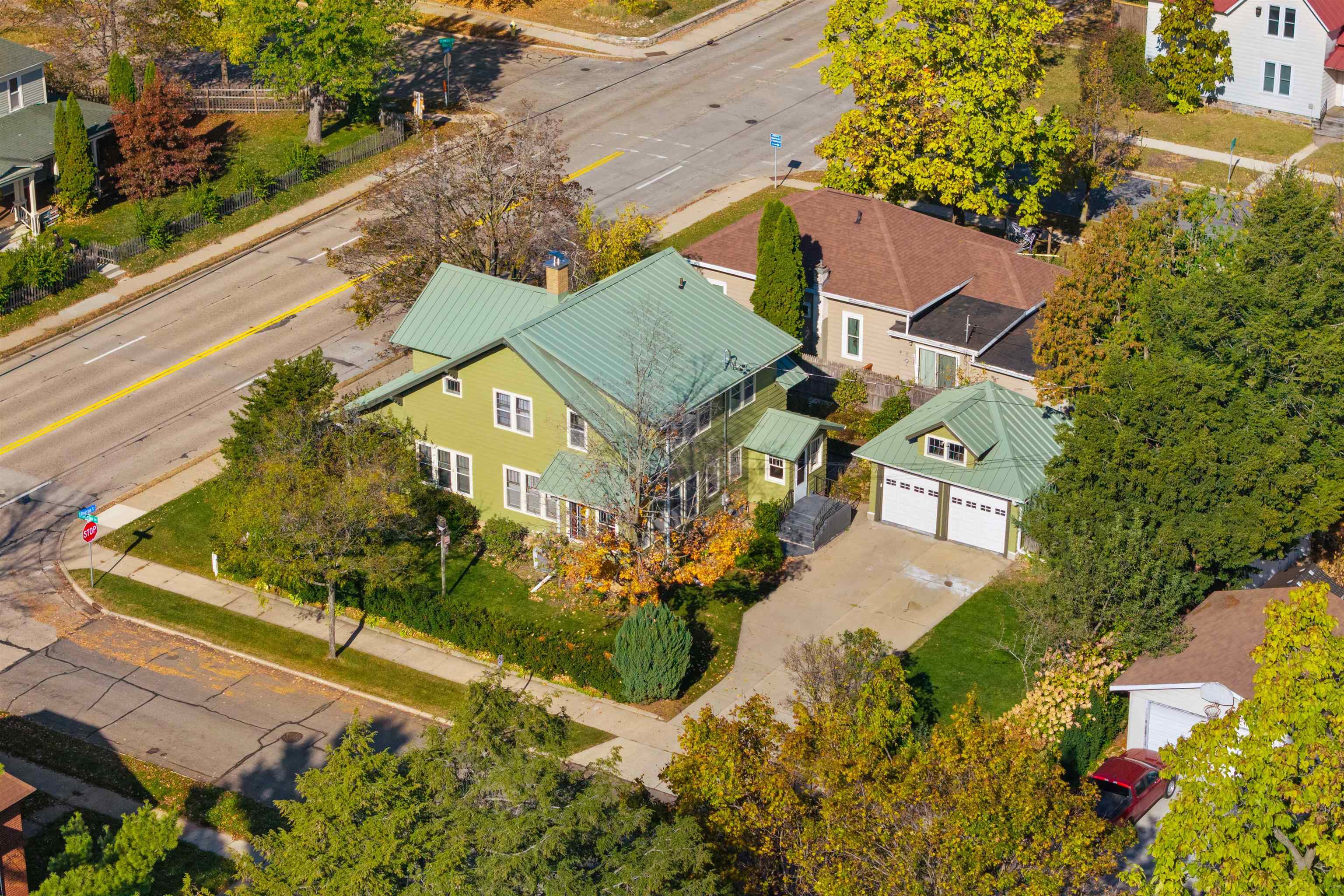 1513 Division Street Property Photo 43