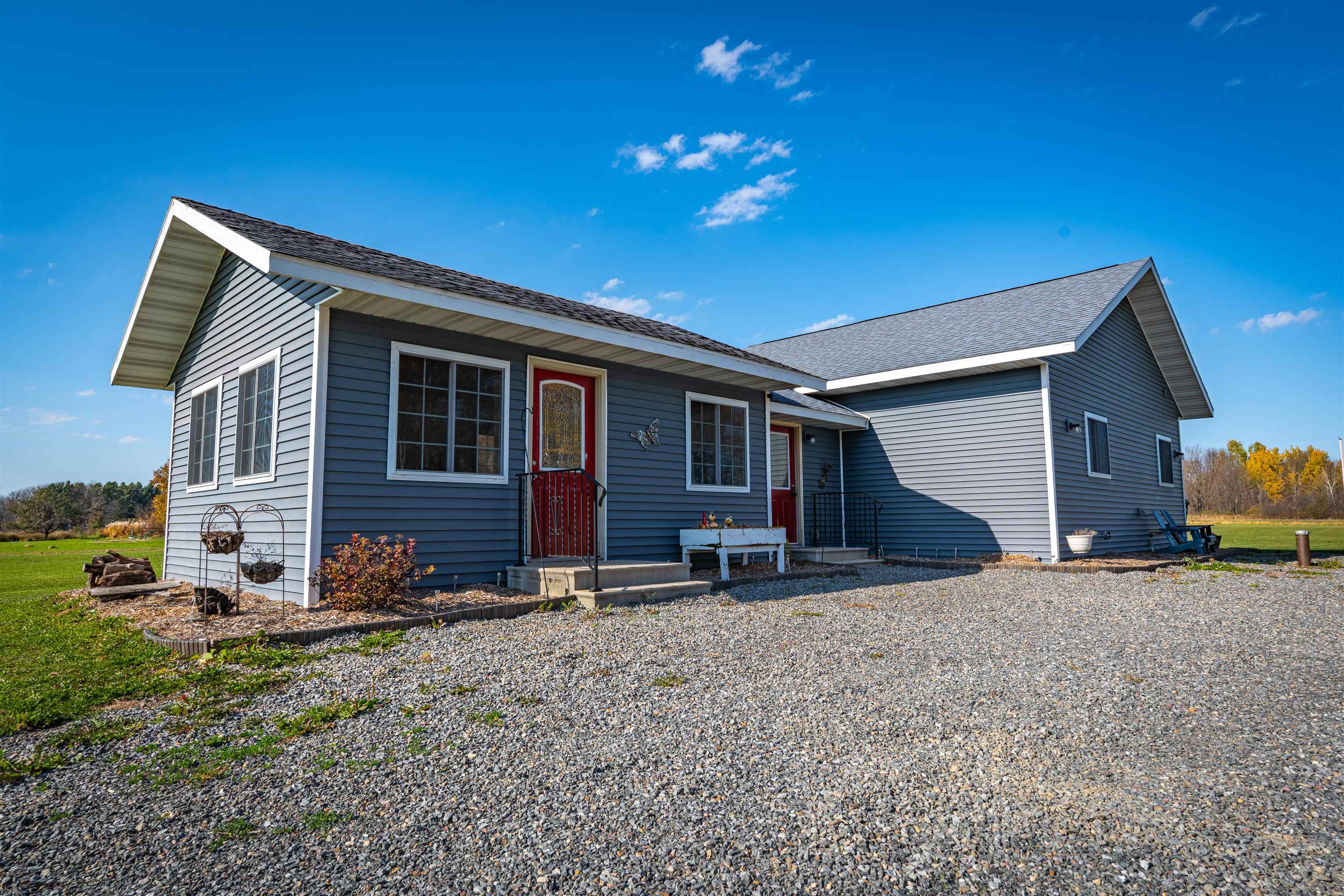 8873 Otter Road Property Photo 39