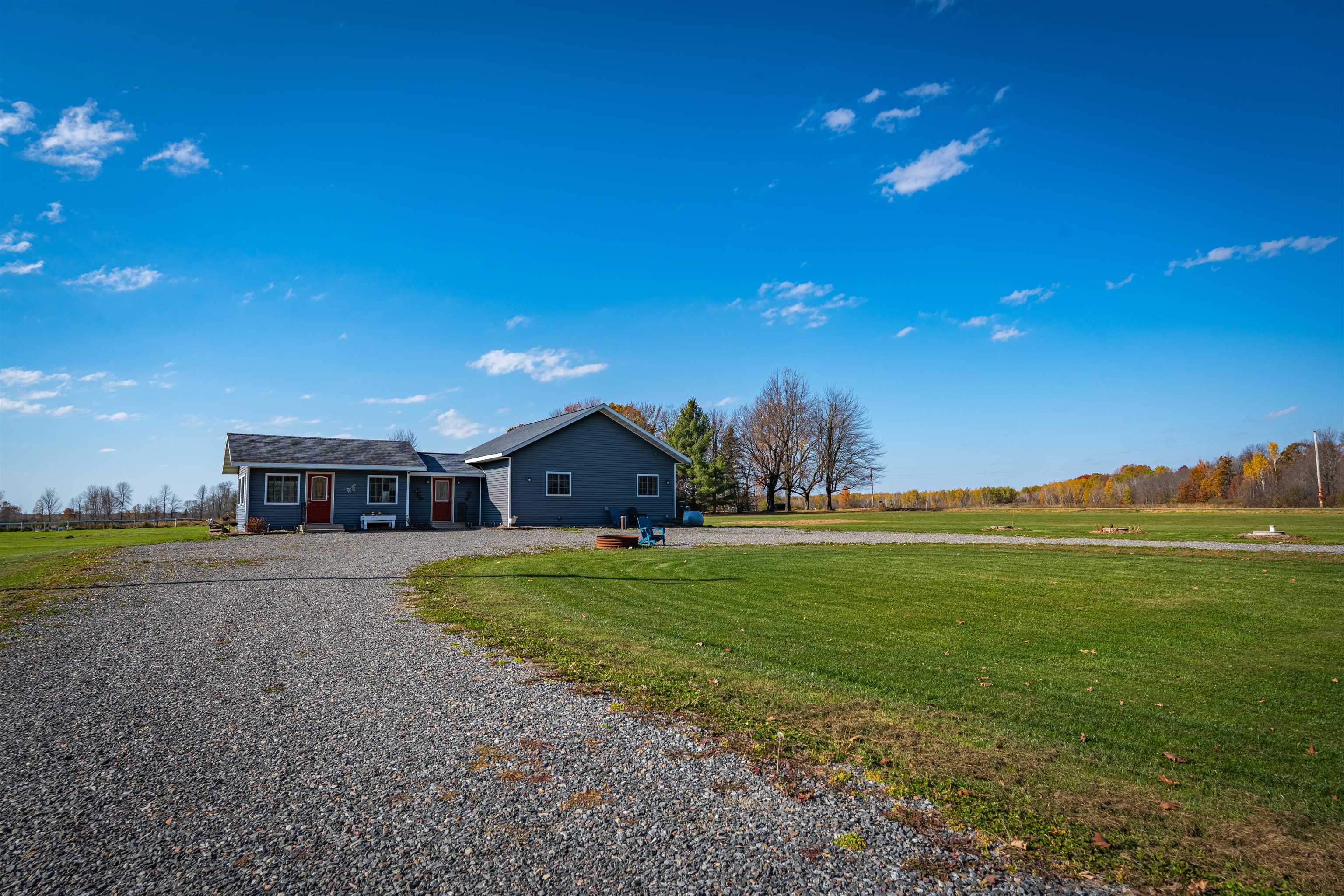 8873 Otter Road Property Photo 40