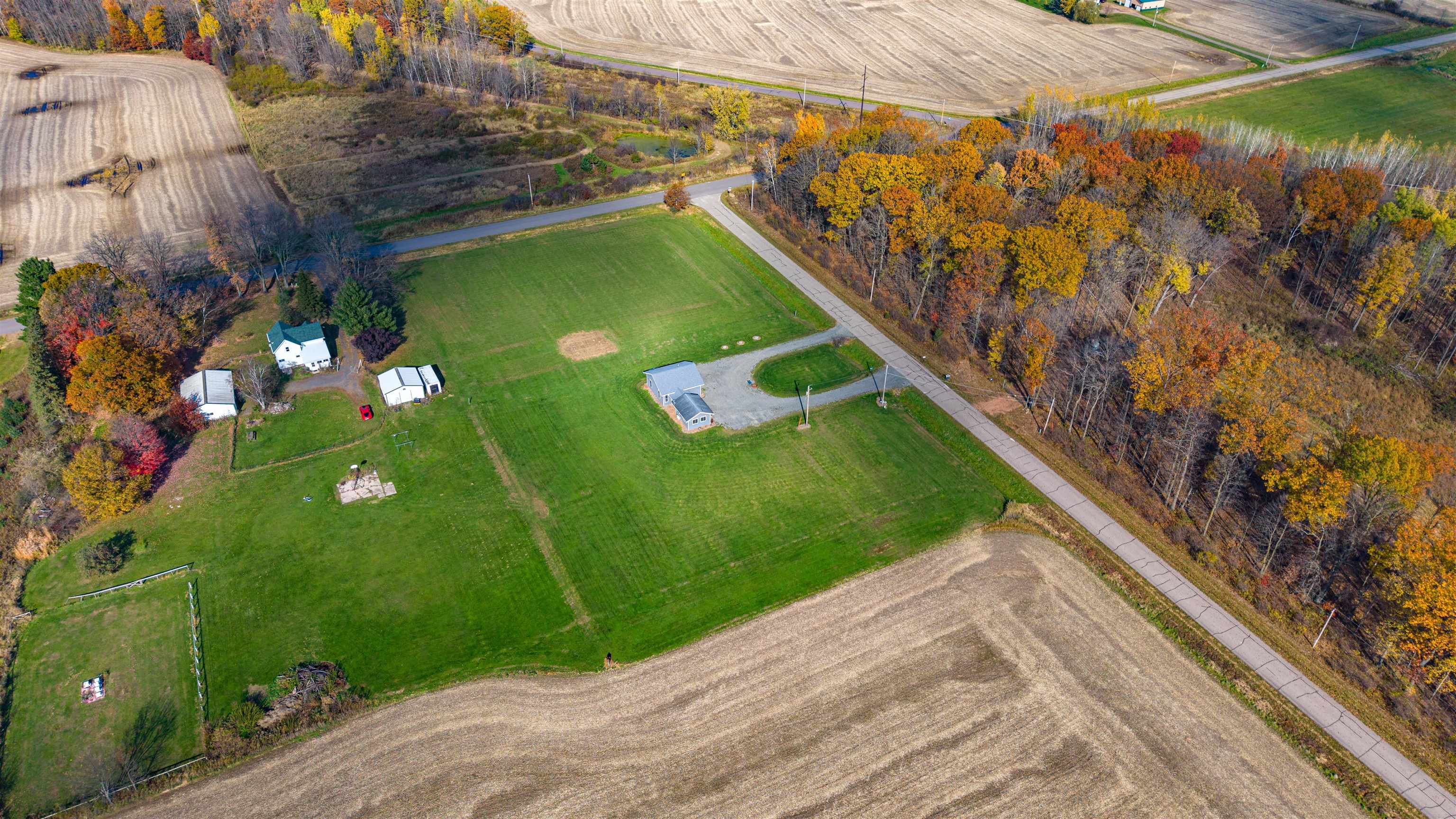 8873 Otter Road Property Photo 45