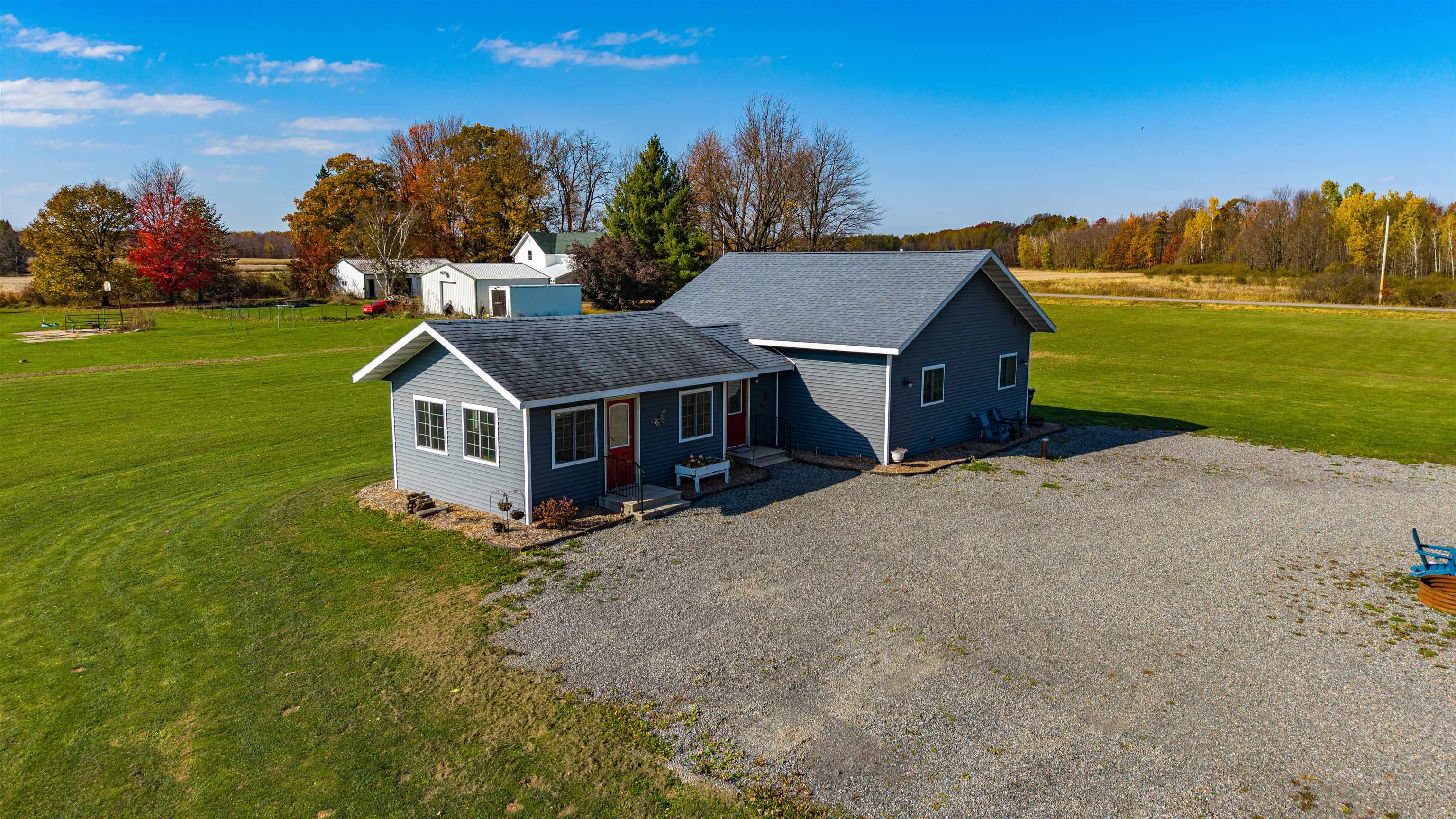 8873 Otter Road Property Photo 56