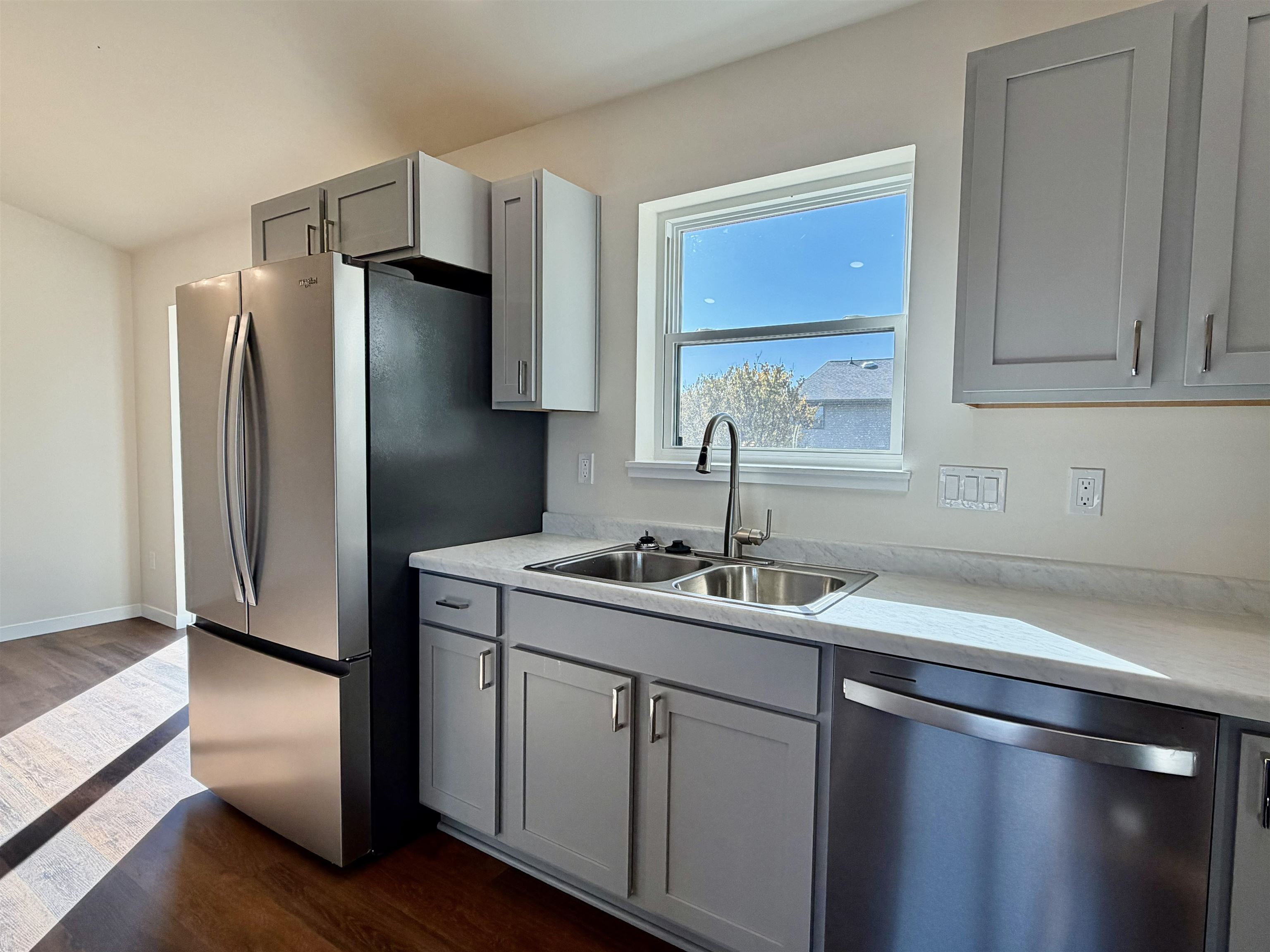 625 Oak Street Property Photo 14