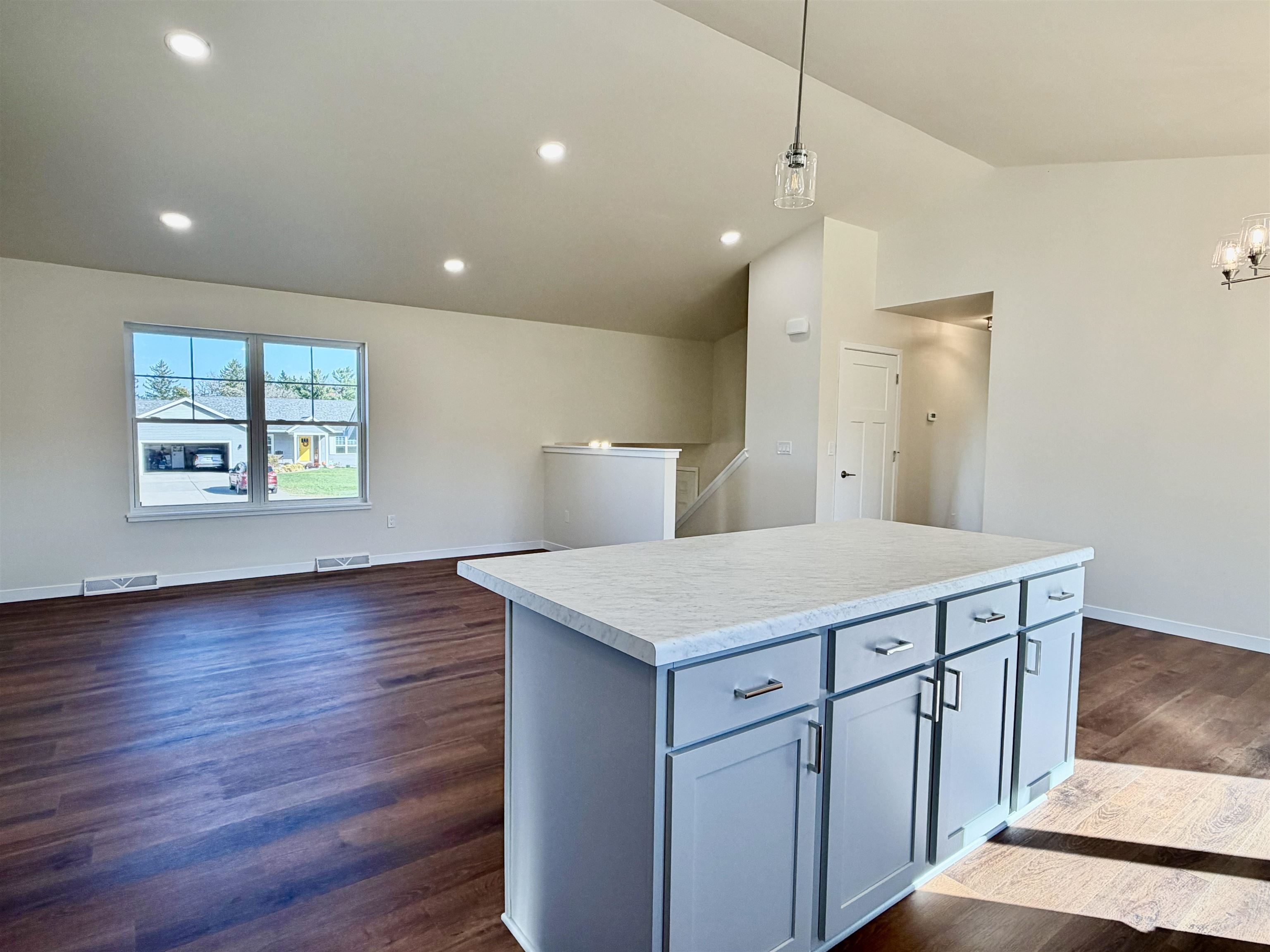 625 Oak Street Property Photo 15