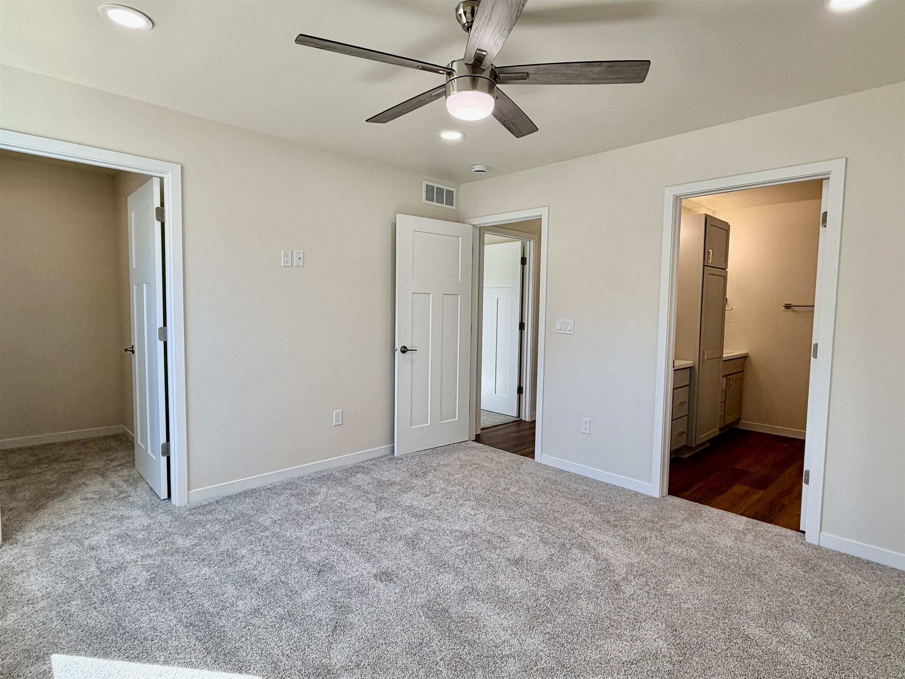 625 Oak Street Property Photo 29