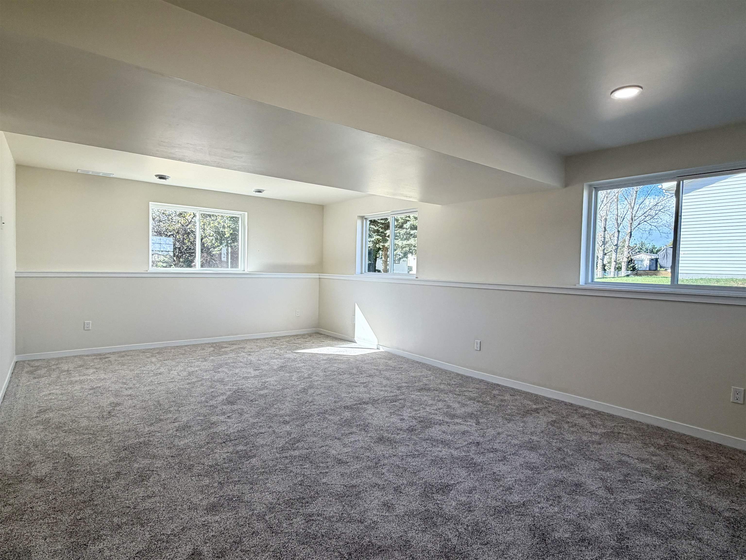 625 Oak Street Property Photo 40