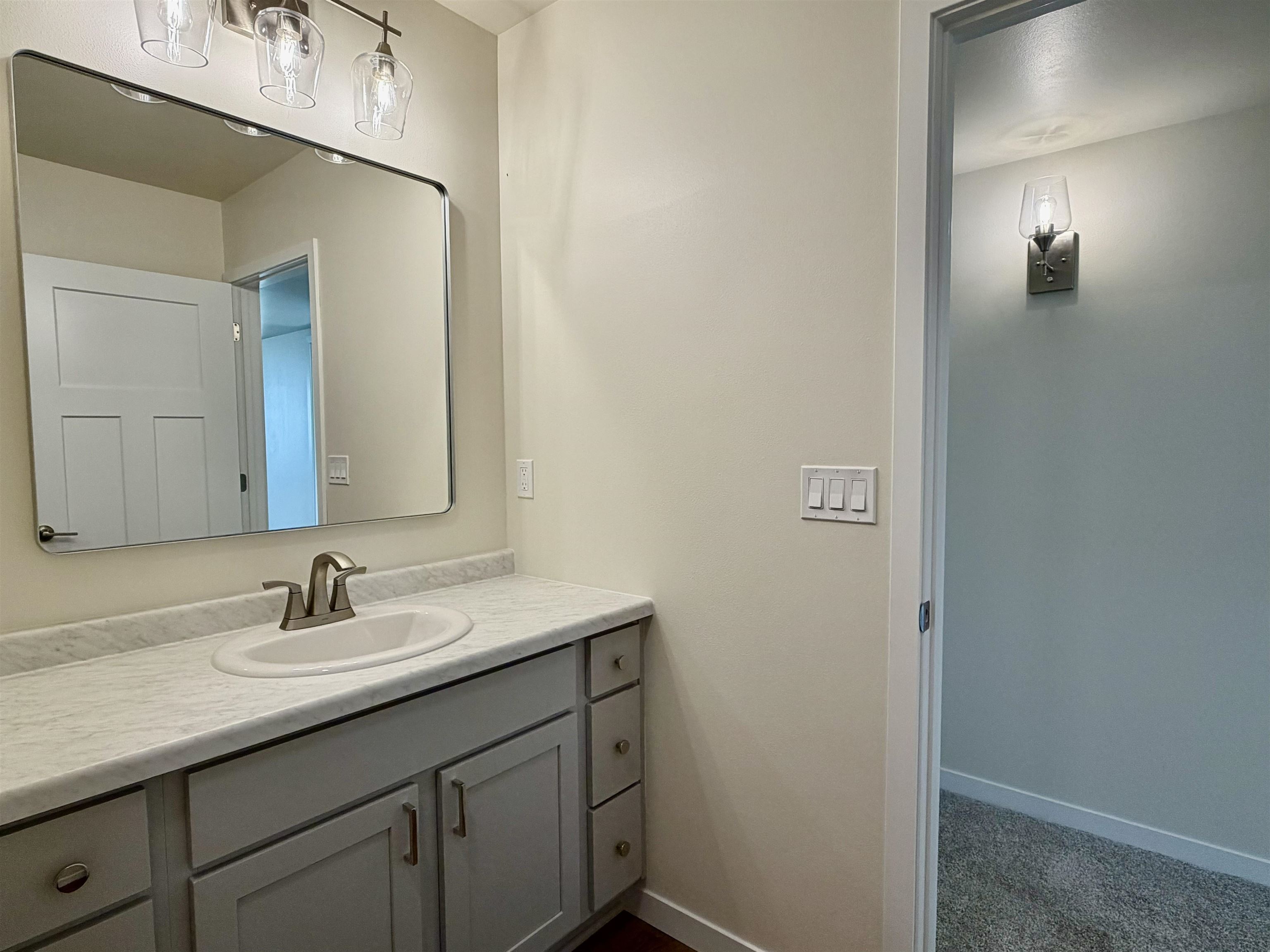 625 Oak Street Property Photo 45