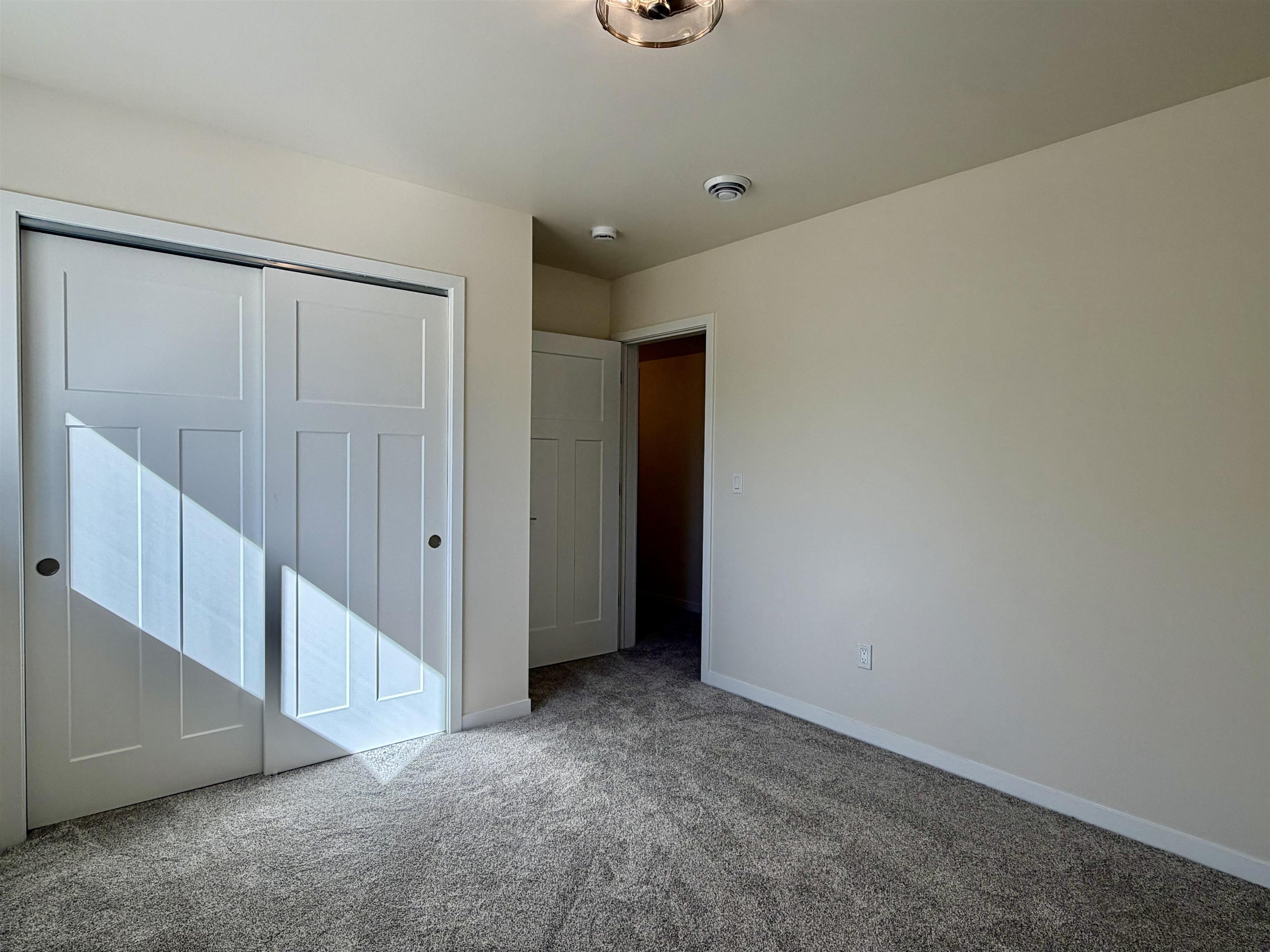 625 Oak Street Property Photo 48