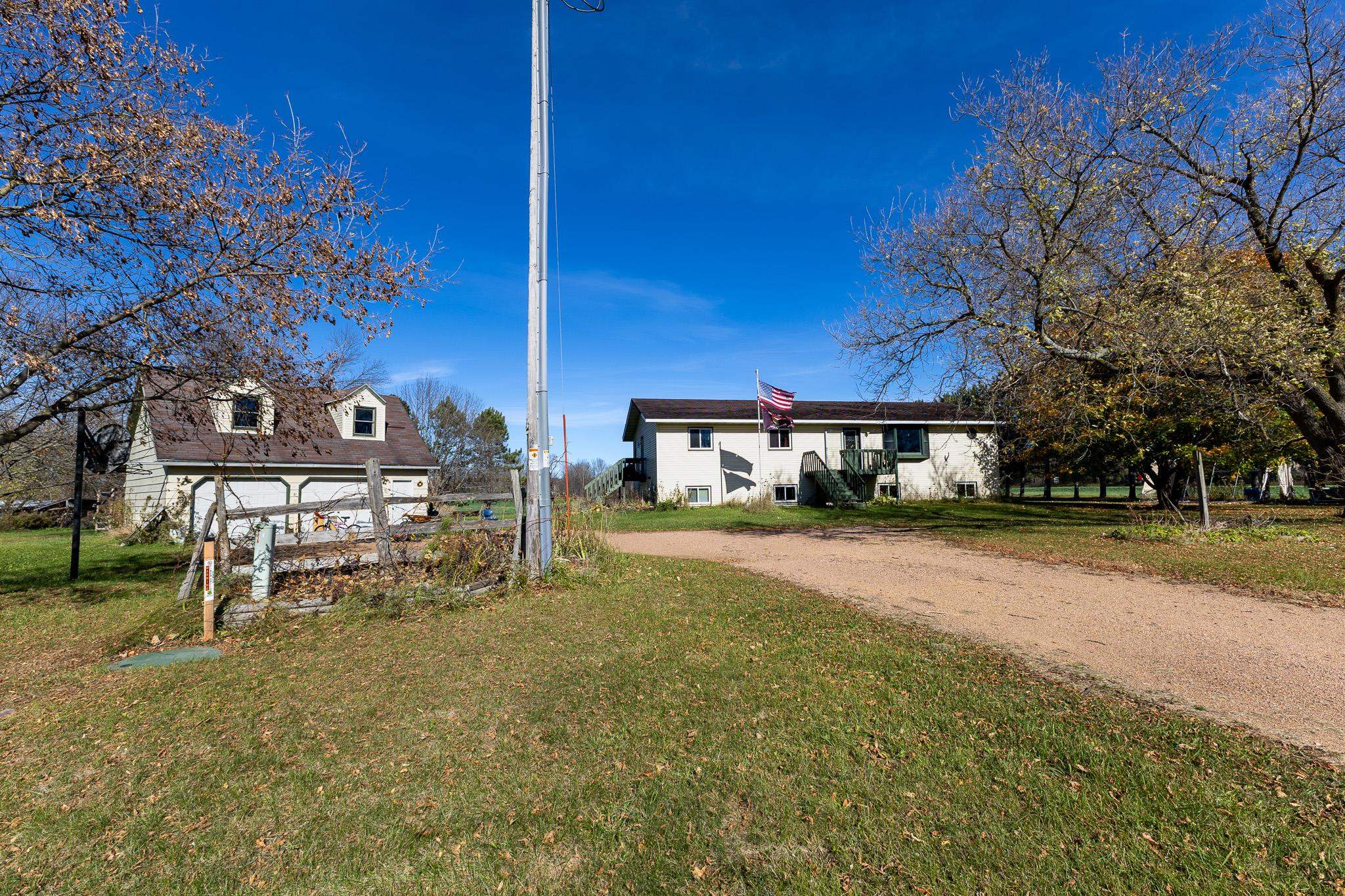 W5172 State Highway 64 Property Photo 1