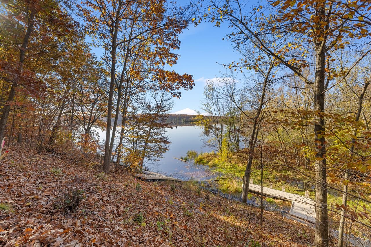 207956 Kris Lane Property Photo 2