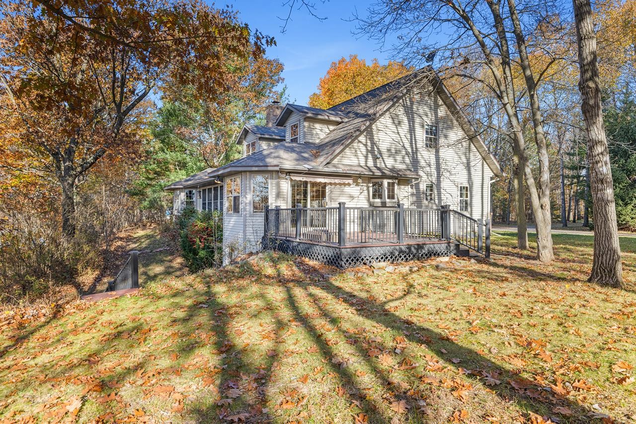 207956 Kris Lane Property Photo 4