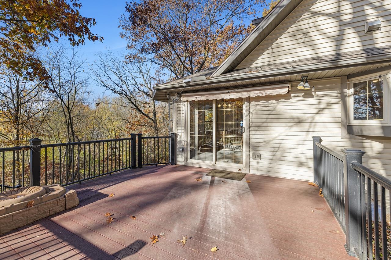 207956 Kris Lane Property Photo 5