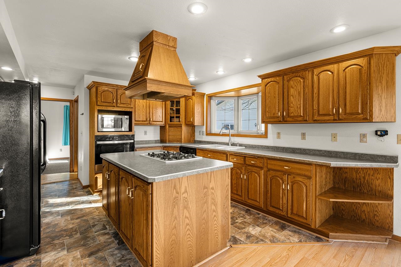 207956 Kris Lane Property Photo 17