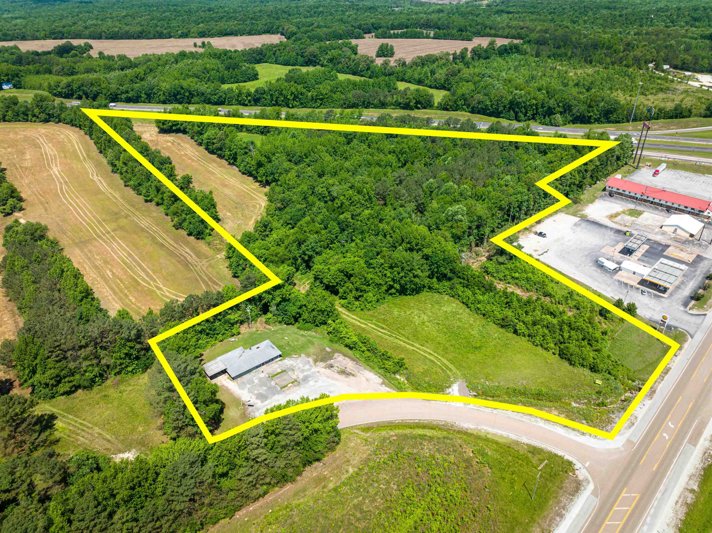 0 Interstate 40 Property Photo 3
