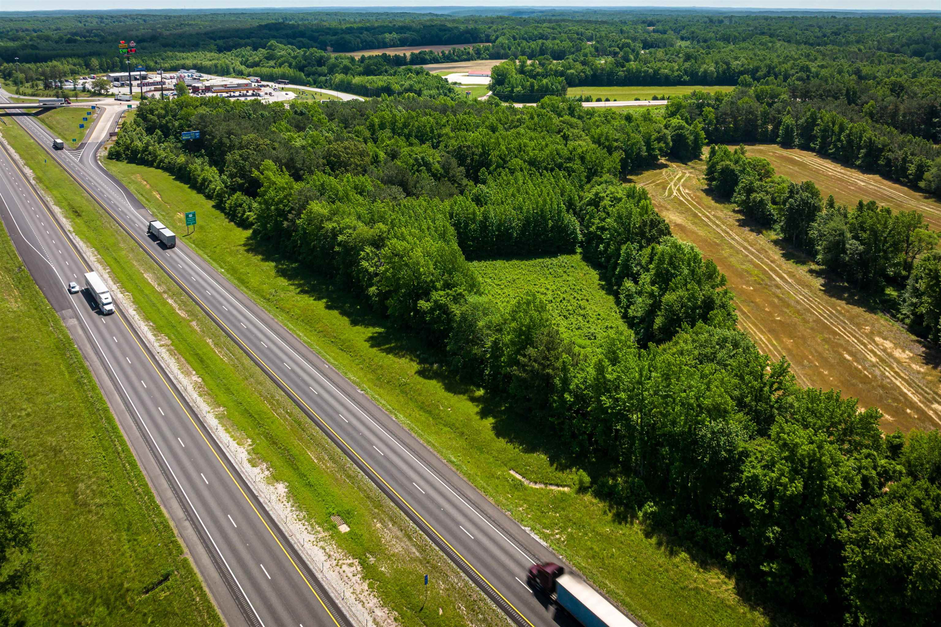 0 Interstate 40 Property Photo 8