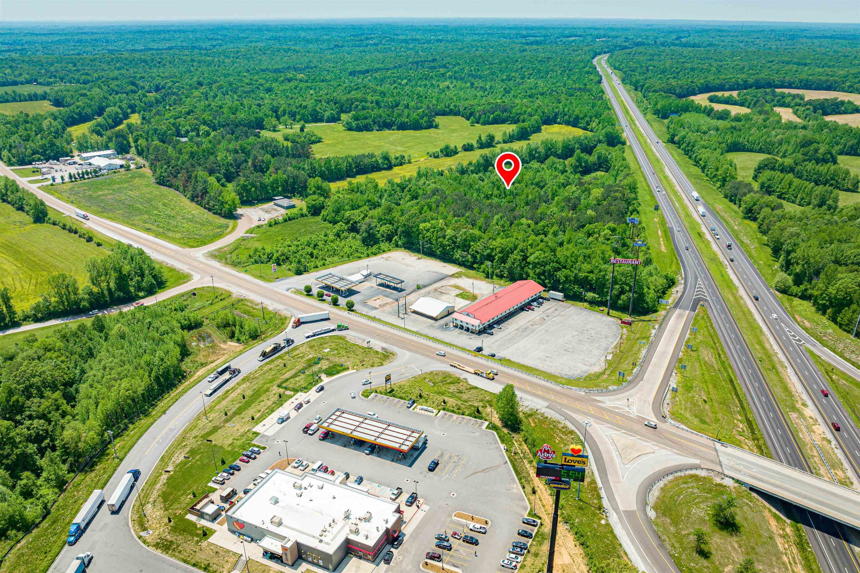 0 Interstate 40 Property Photo 9