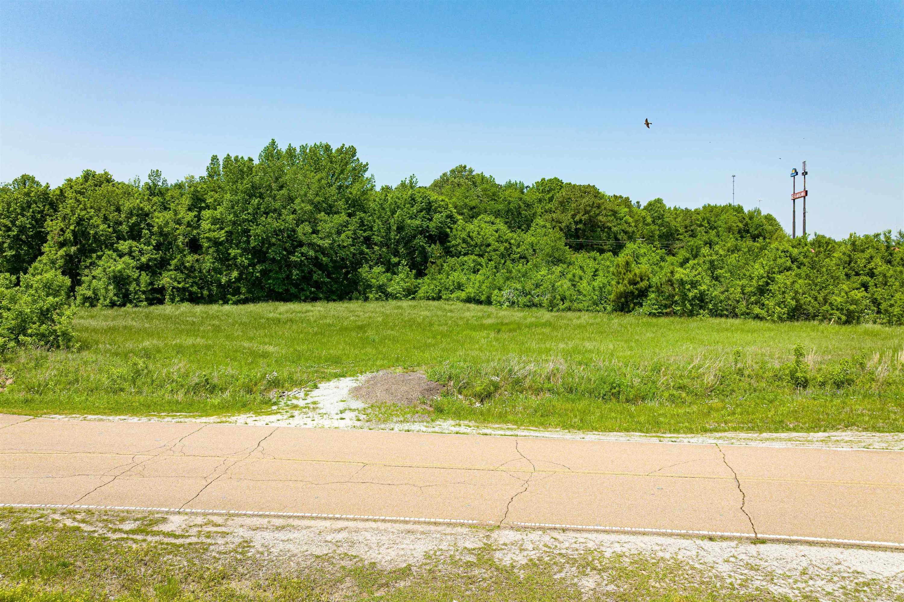0 Interstate 40 Property Photo 20