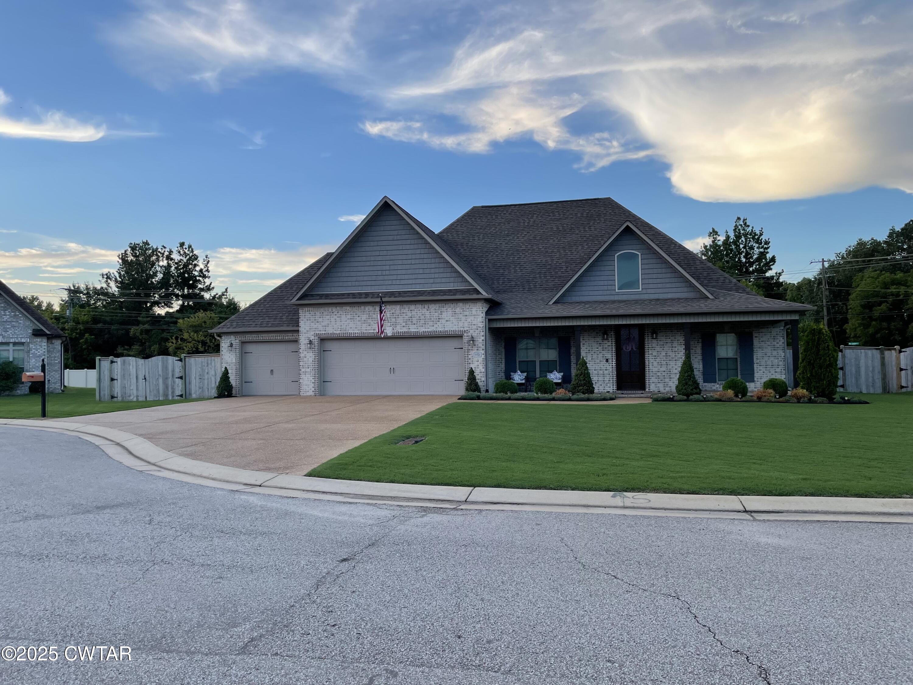 172 Millstream Drive Property Photo 1