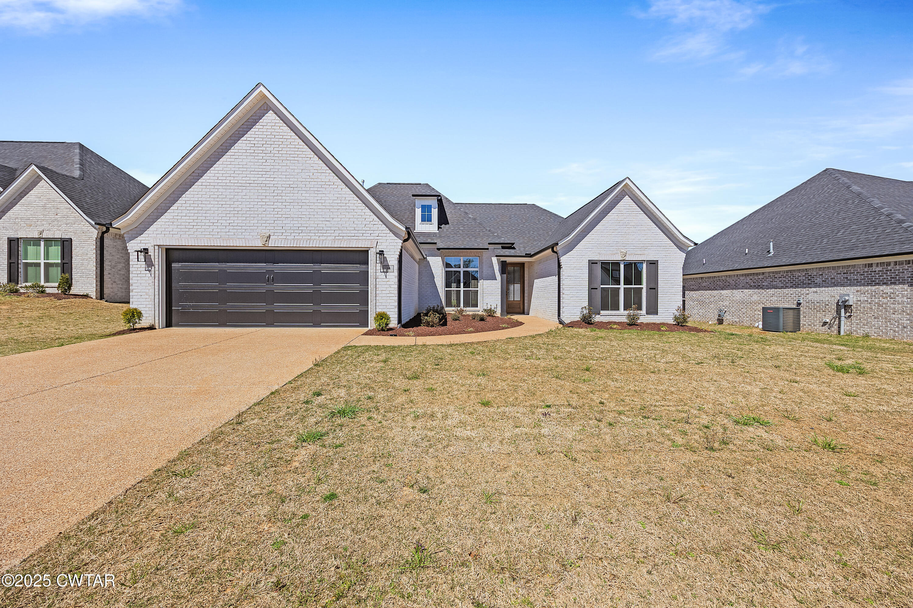 35 Rockford Drive Property Photo 1