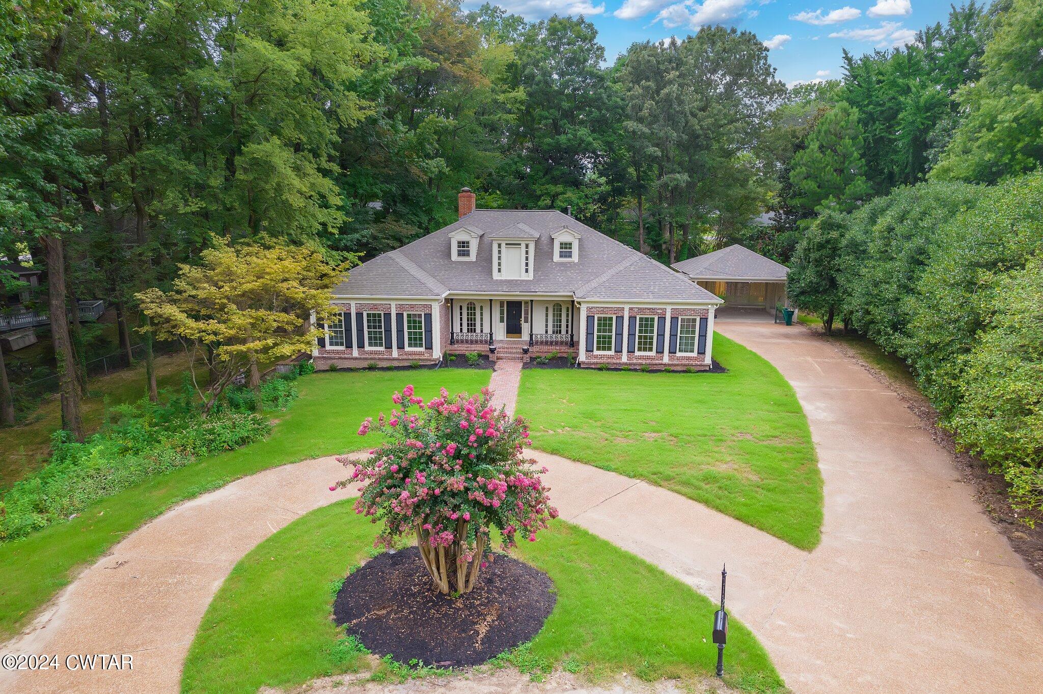 33 Natchez Place Property Photo 1